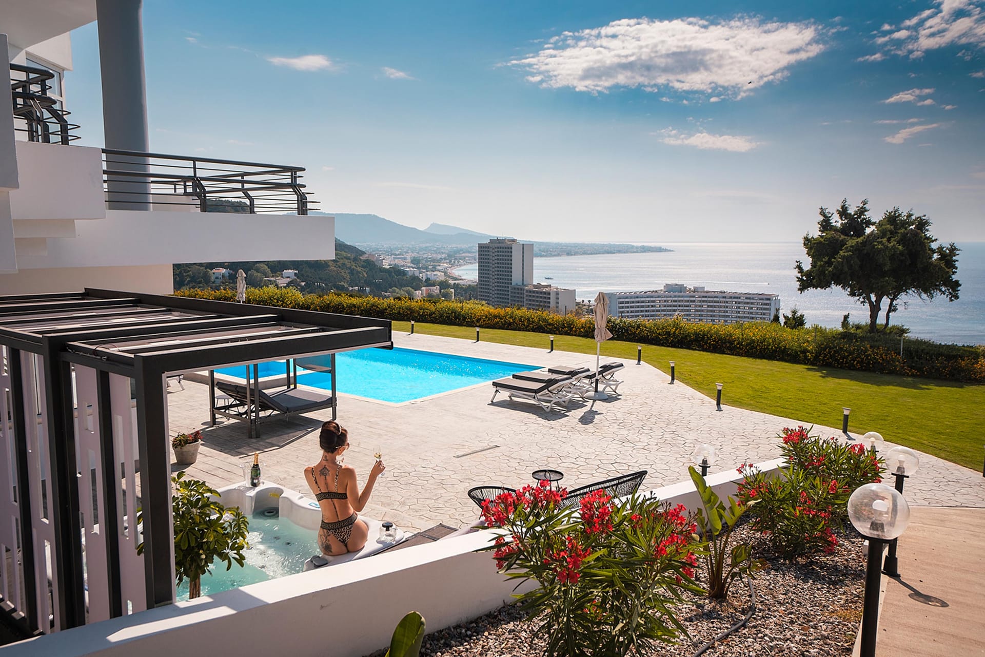 5 bedroom | Villa Florence | Rhodes Center