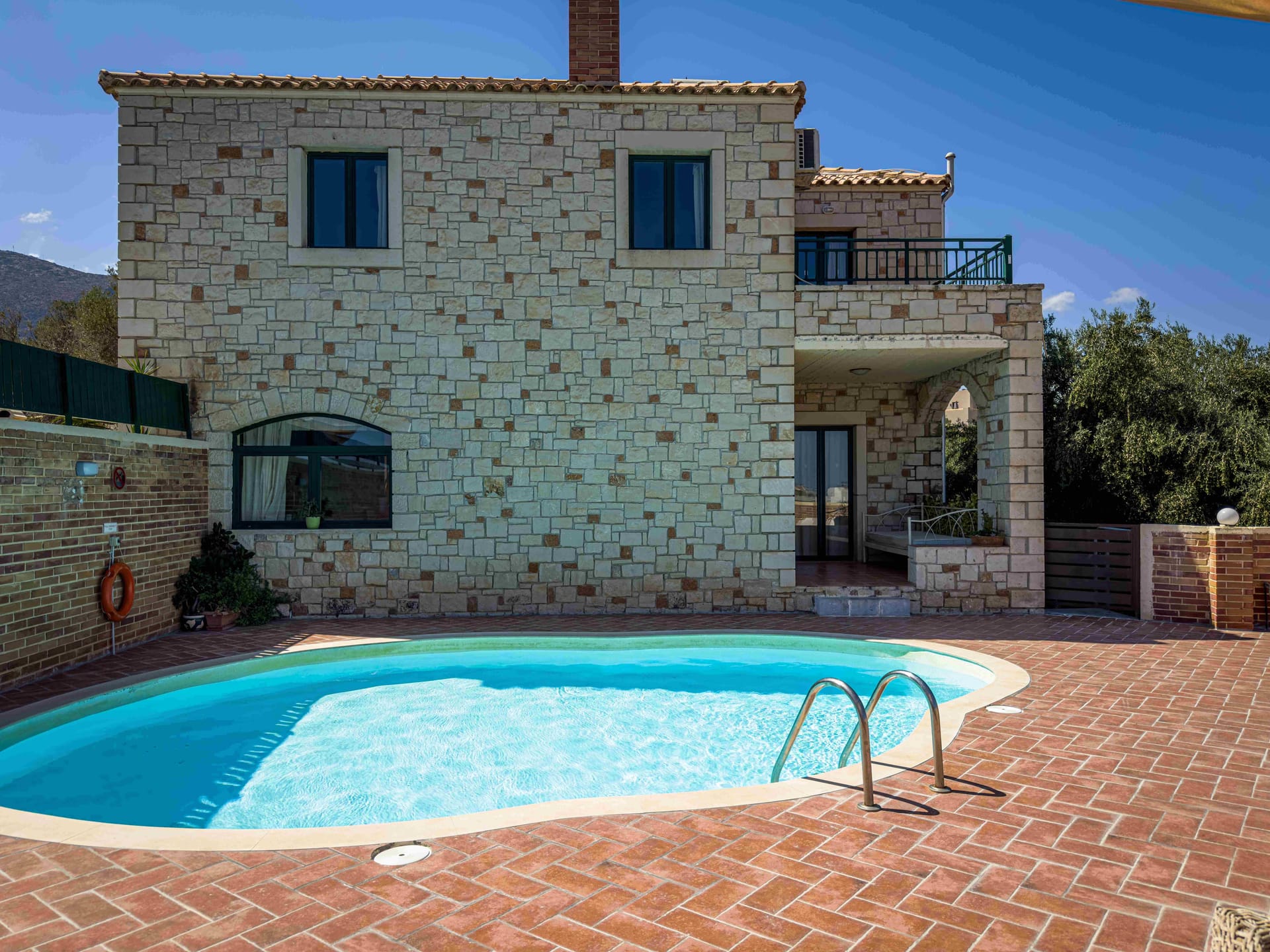 Amfitriti | Villa 4-bedrooms with private pool