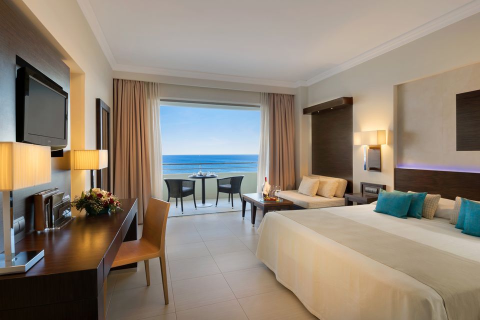 Deluxe Guestroom Sea View