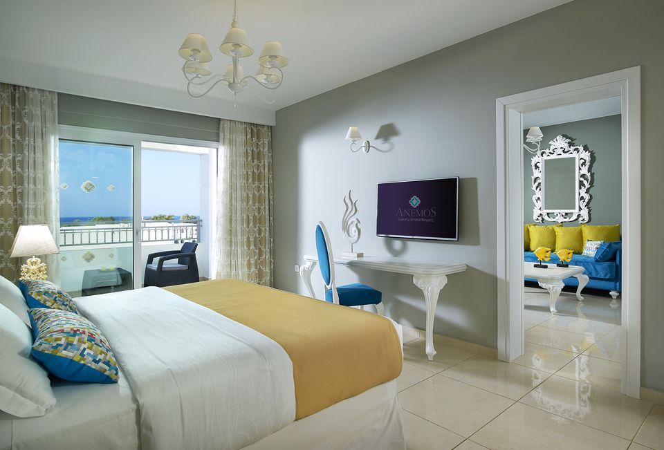 Deluxe Suite Sea View