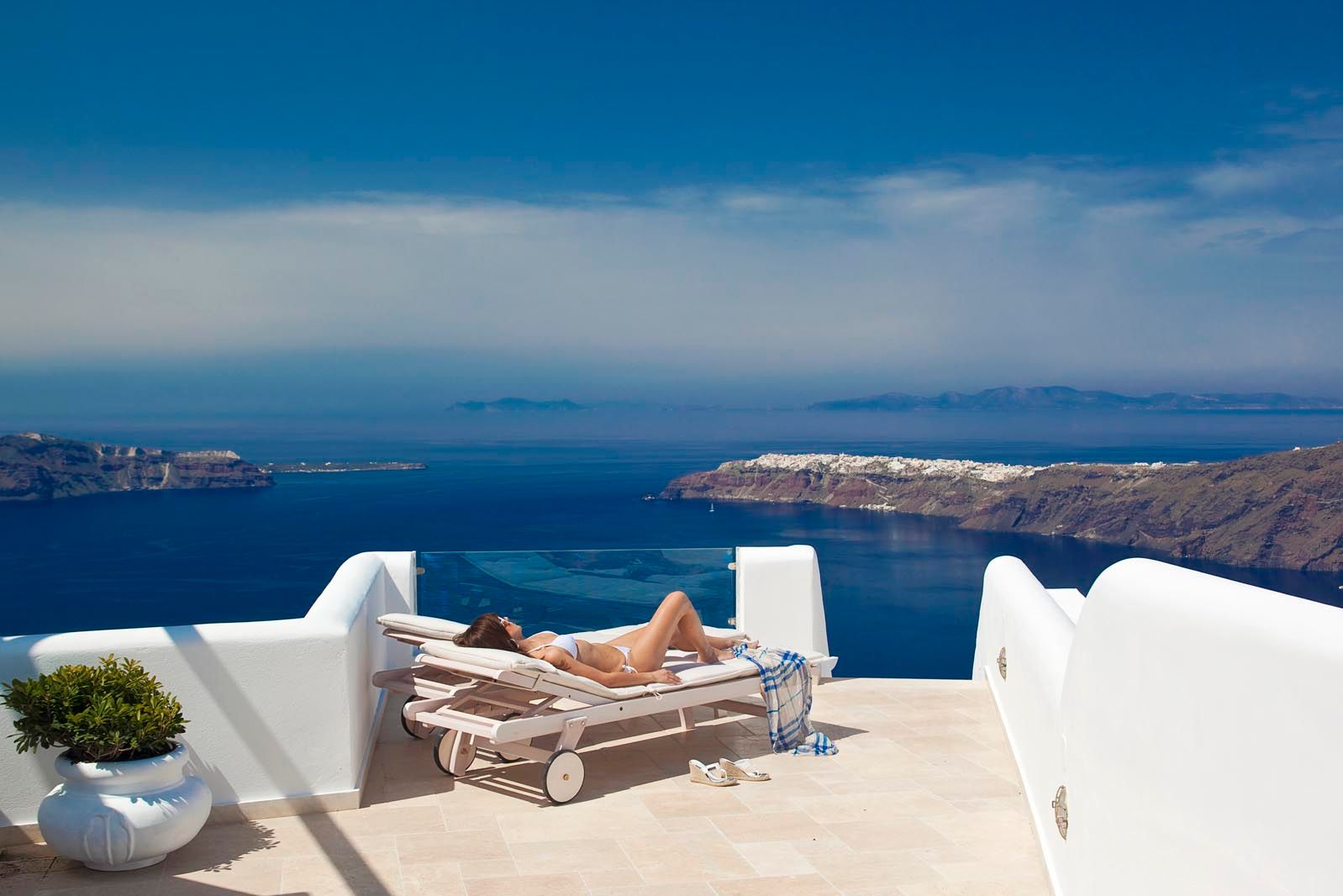 Above Blue Suites - LAGOON - 2