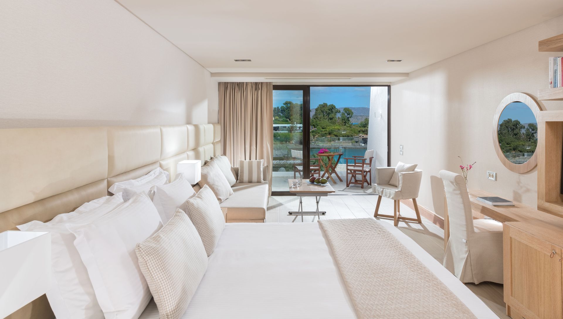 Deluxe Bungalows Sea View