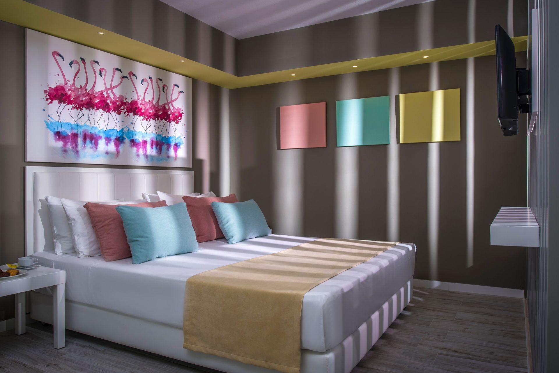 Flamingo Room
