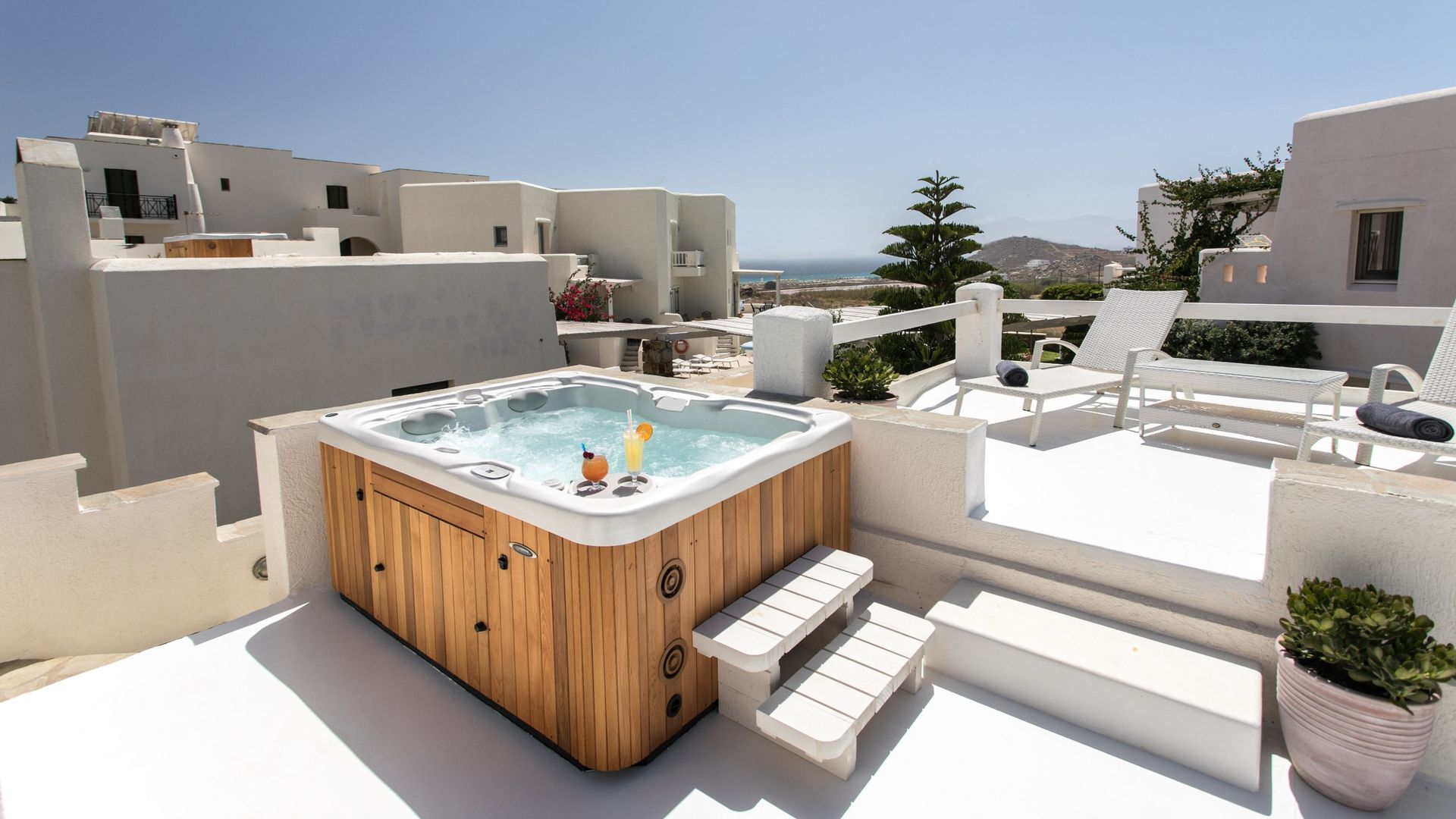 Executive Sea View Villa with Roof Garden Jacuzzi