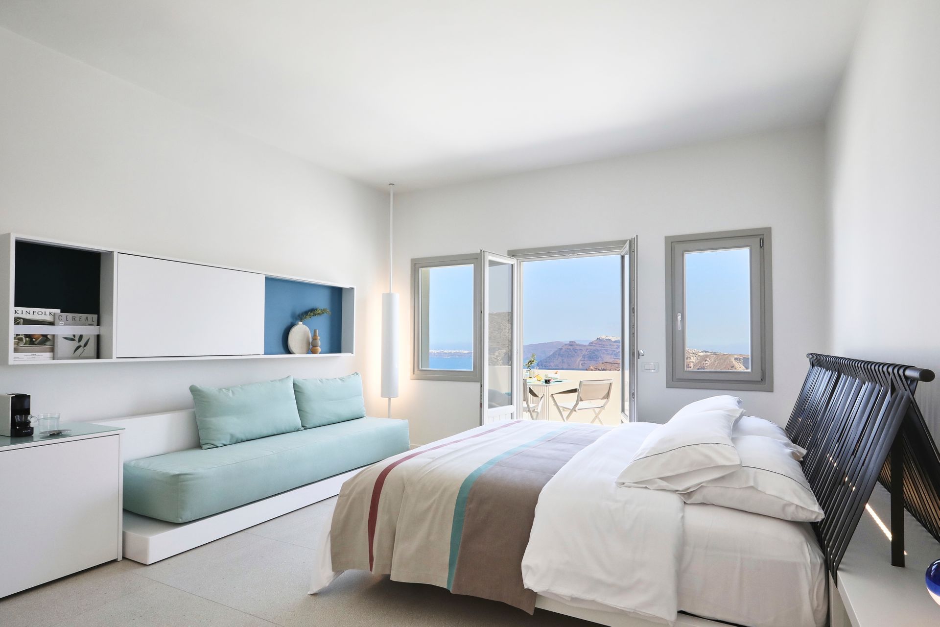 Alti Suites Santorini - ROUBIS - 2