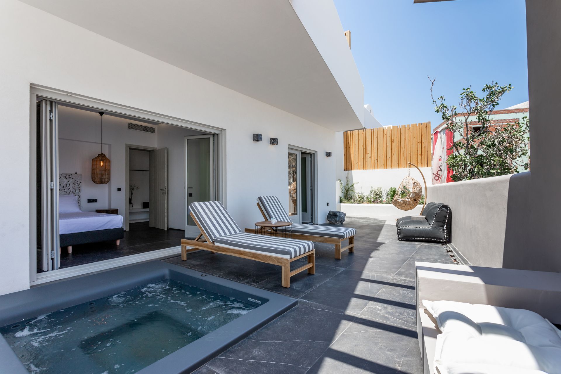Gem Suite with Outdoor Hot Tub