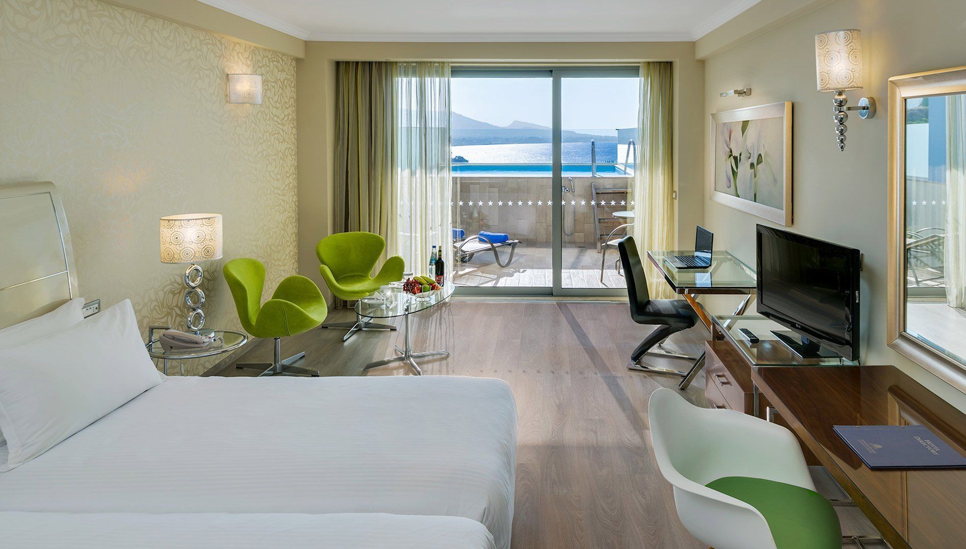 Deluxe Room Sea View with Personal Pool