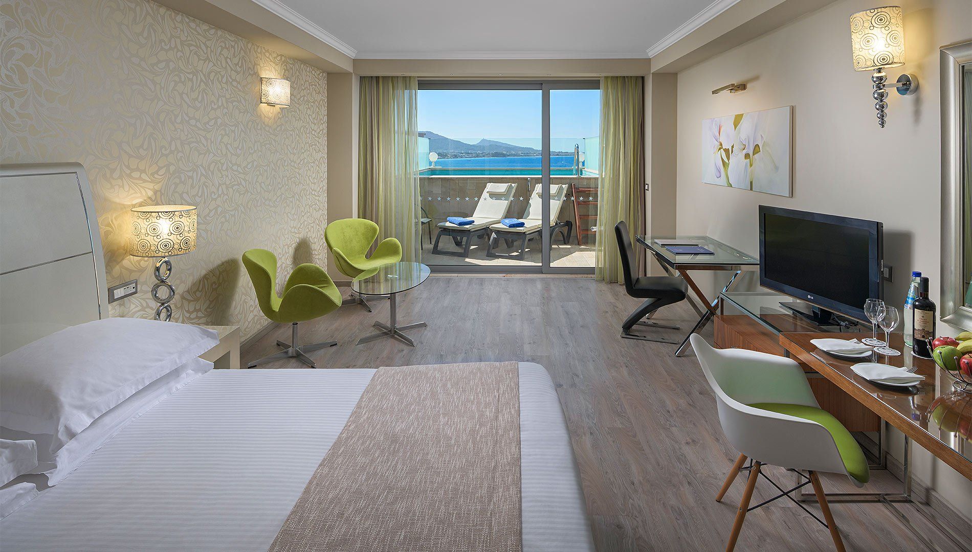Executive Family Suite Sea View with Personal Pool Signature Collection