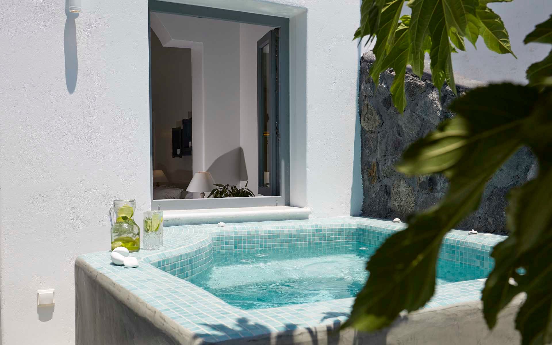 Amara Suites Santorini - KISUBS - 4