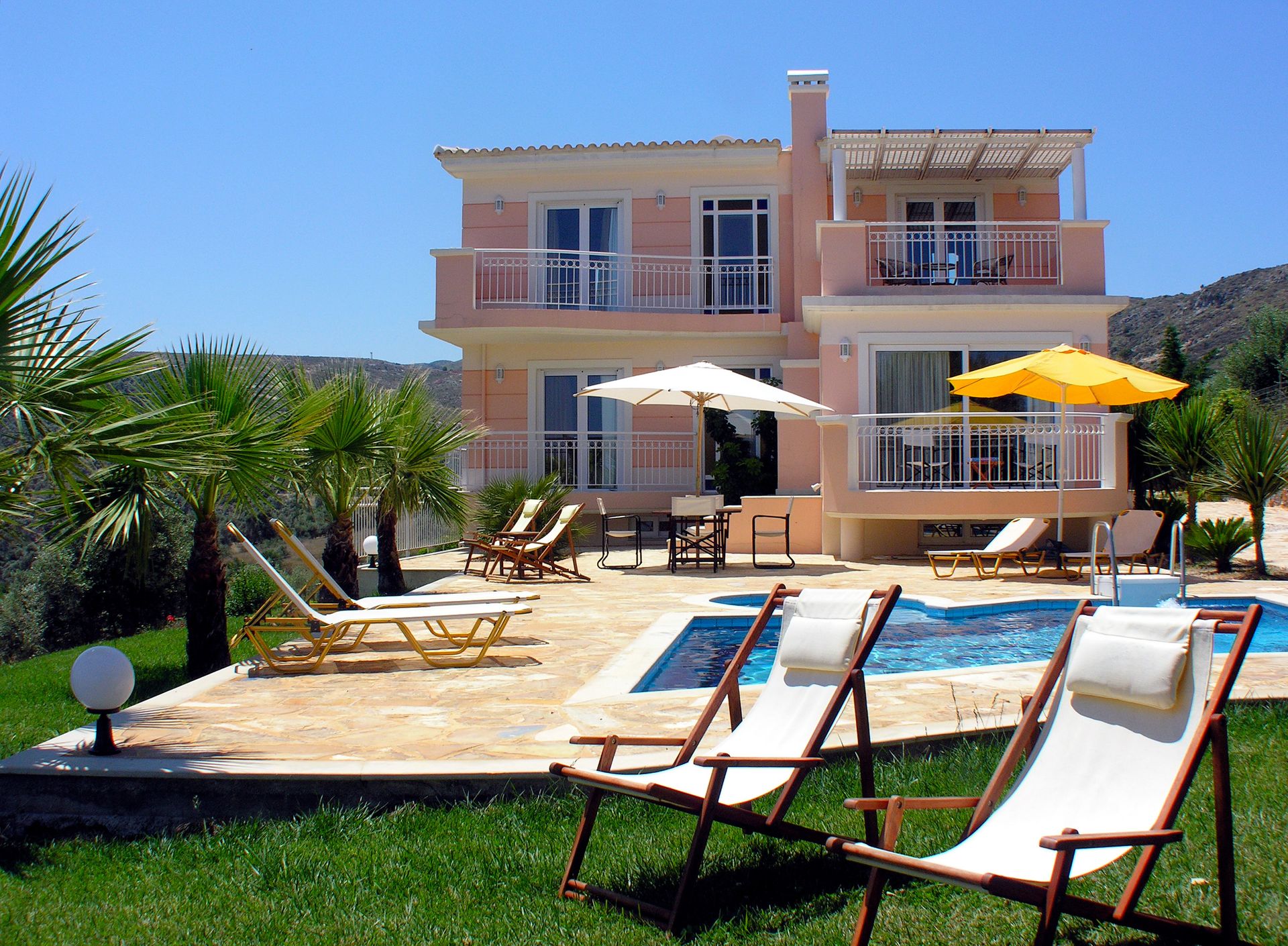 Villa Astro