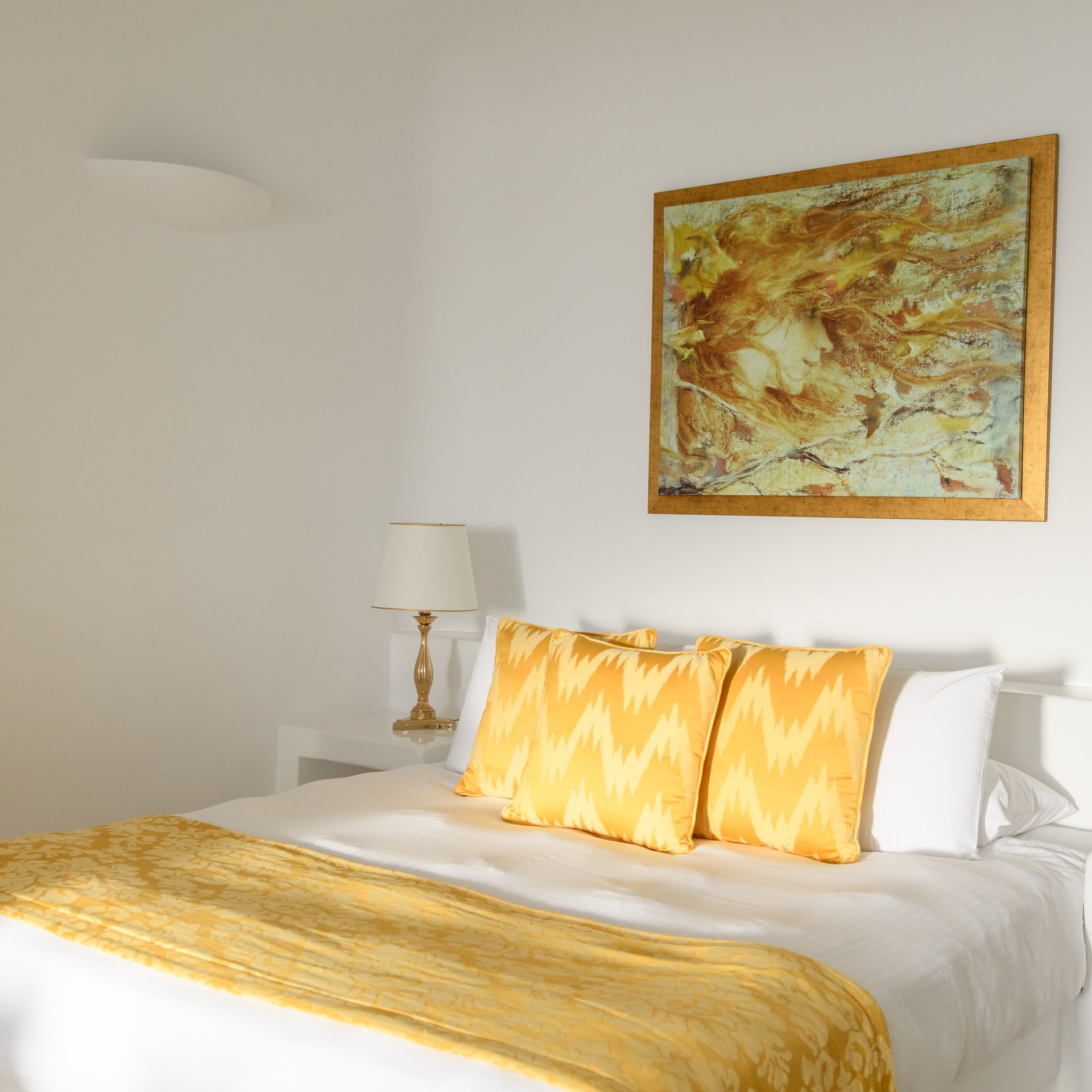 Above Blue Suites - CHARM - 4