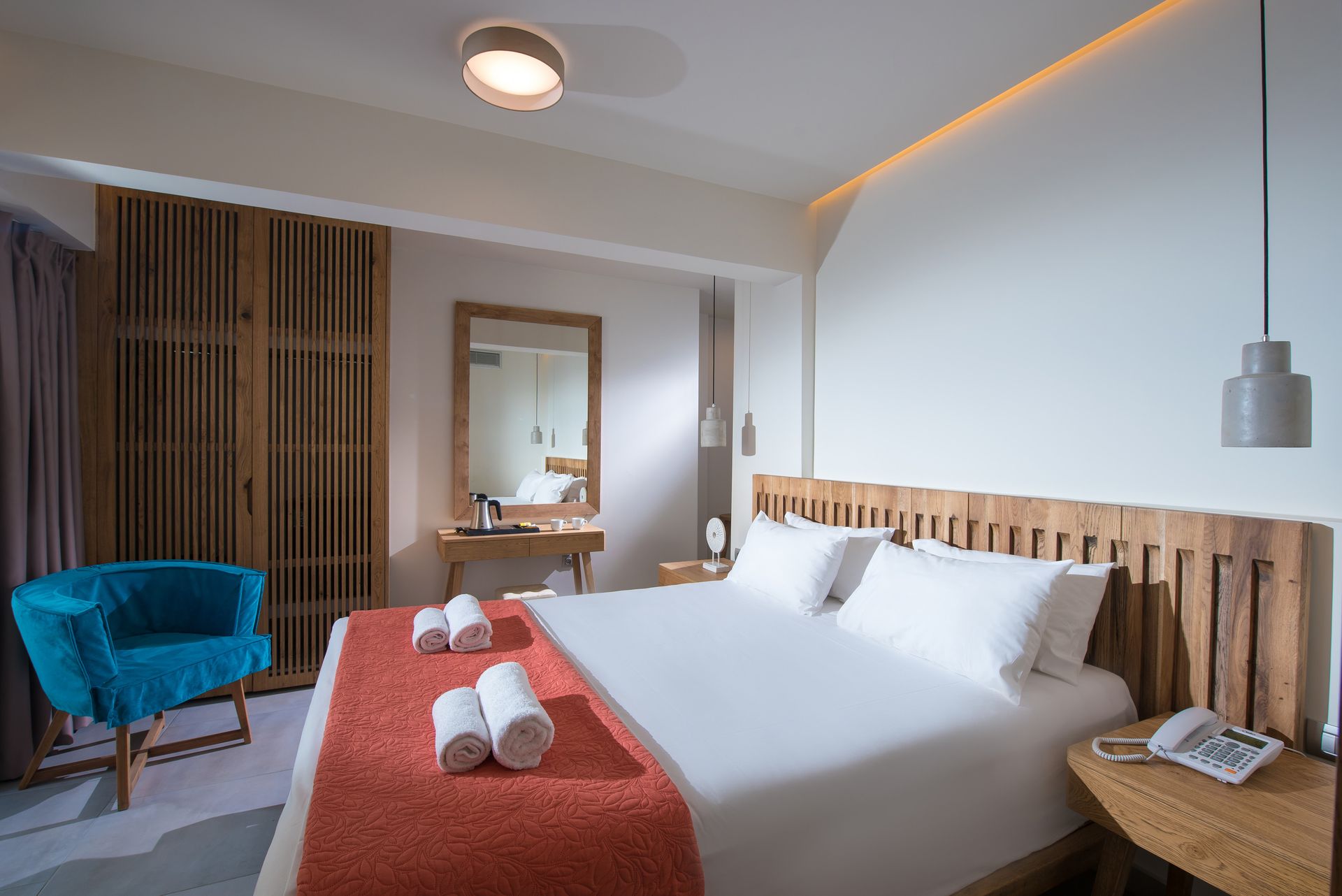 Classic Double Room | Partial Sea View | Central – Annex Building