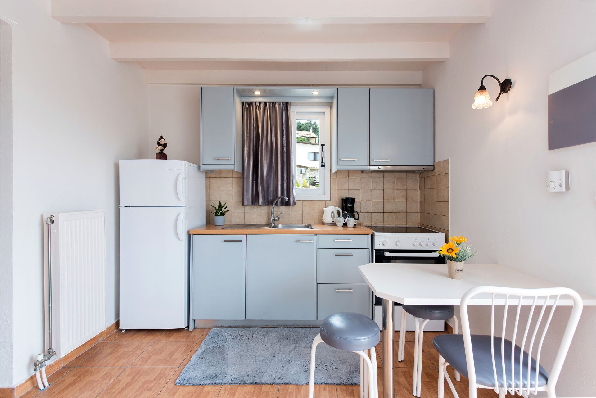 Studio Maisonette