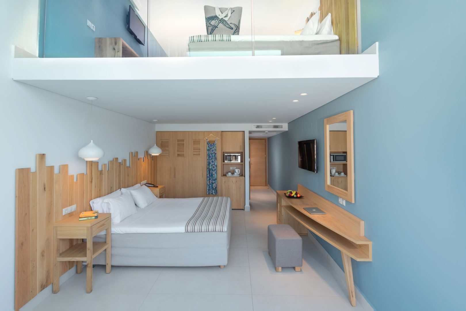 Family Maisonette Apartment 5 Bedded Individual Pool