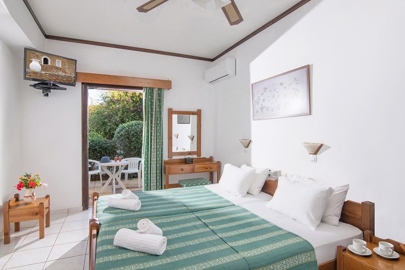Studio With Garden View Or Pool View