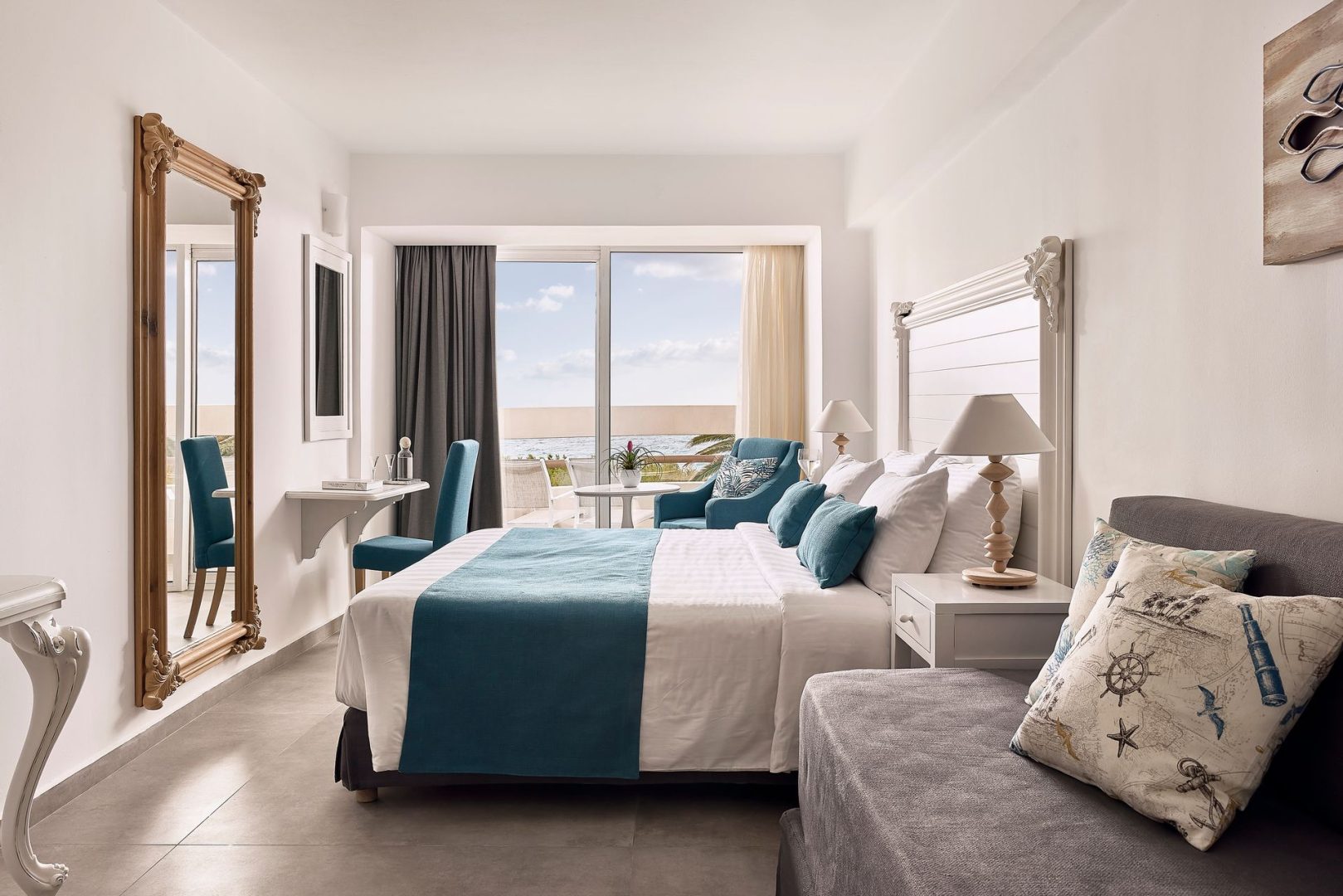 Sunshine Triple Room with Sea View