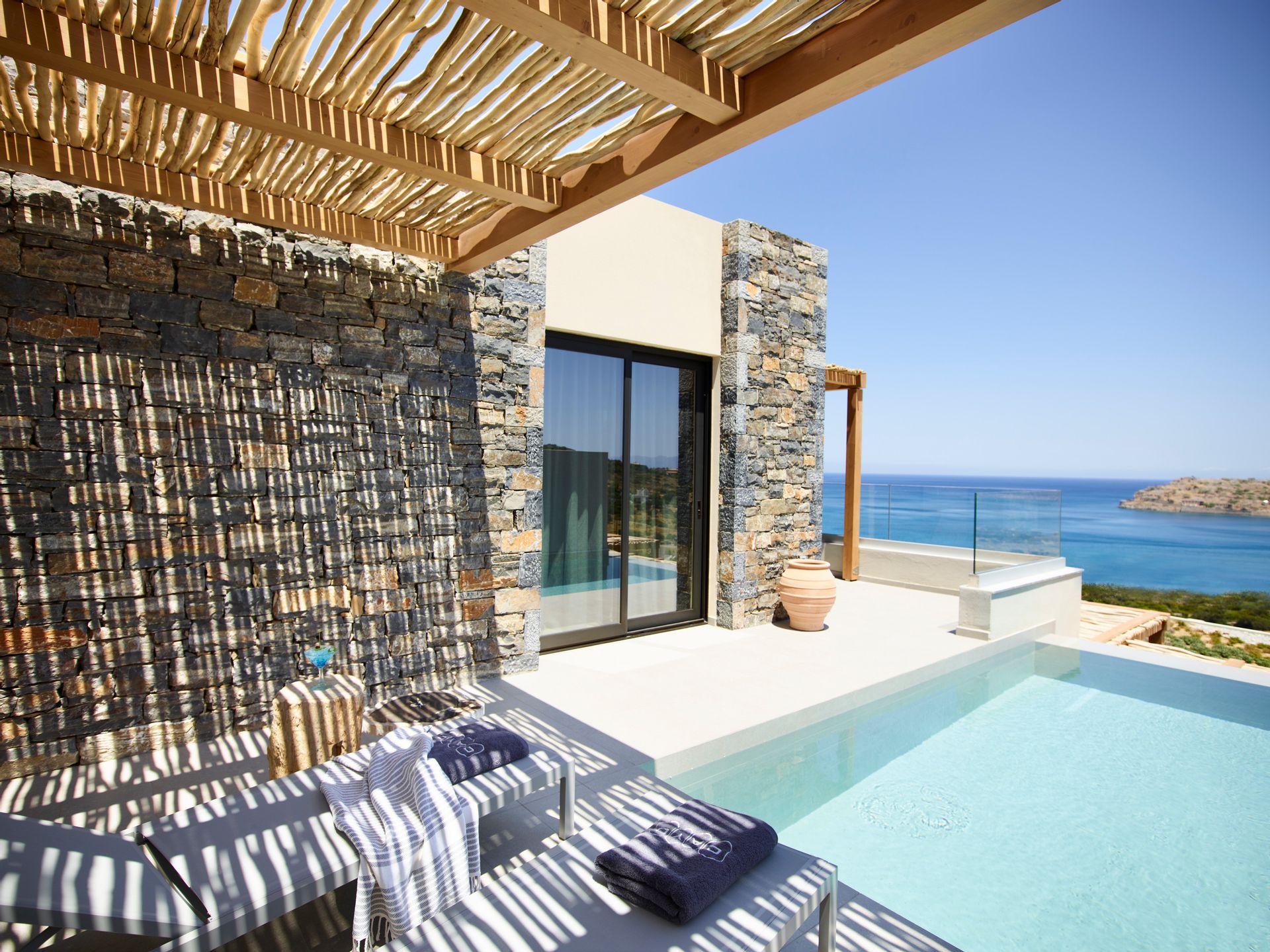 Executive room with private pool – Sea View