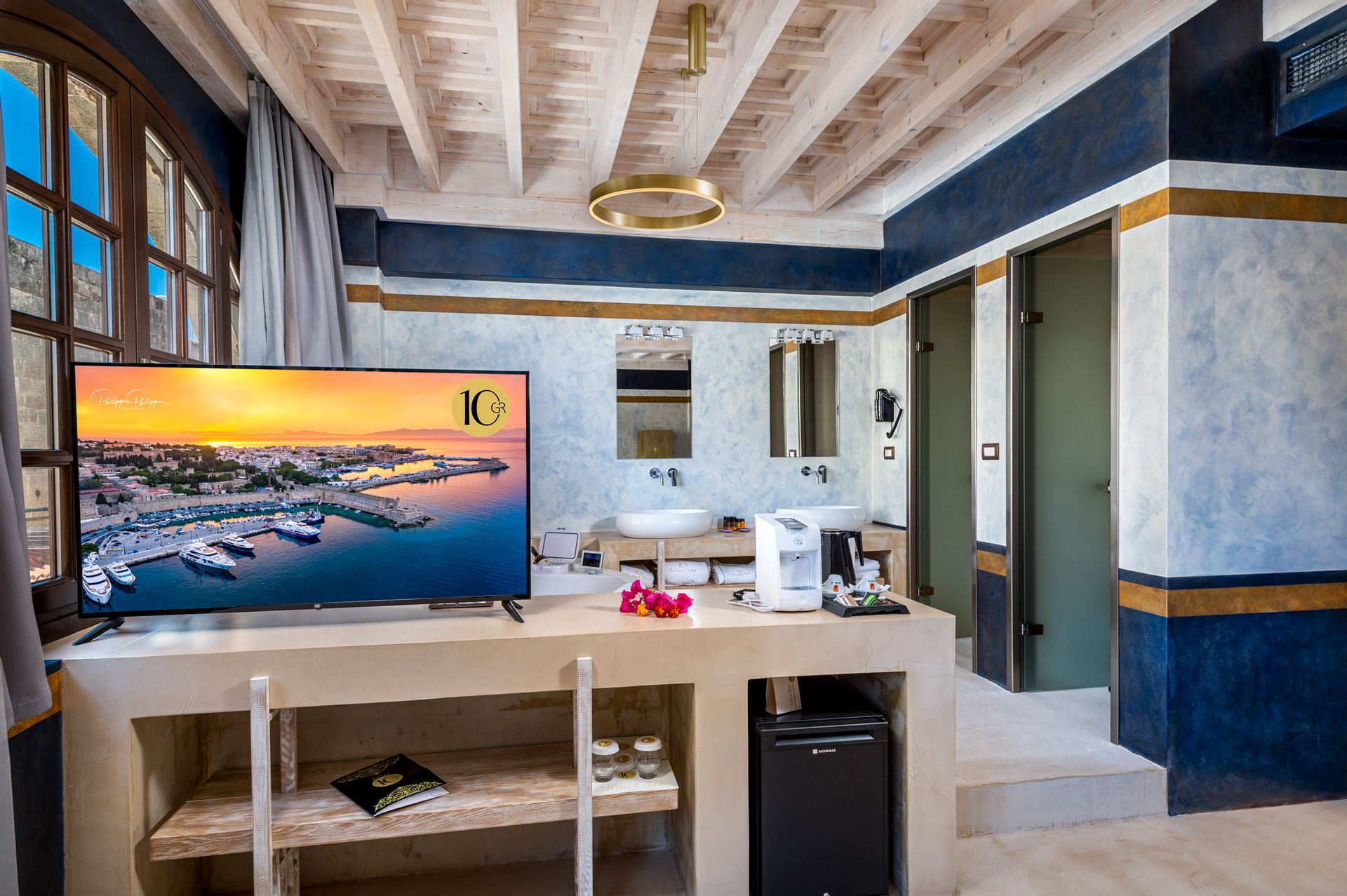 10GR Boutique Hotel & Wine Bar Rhodes - SUILIN - 4
