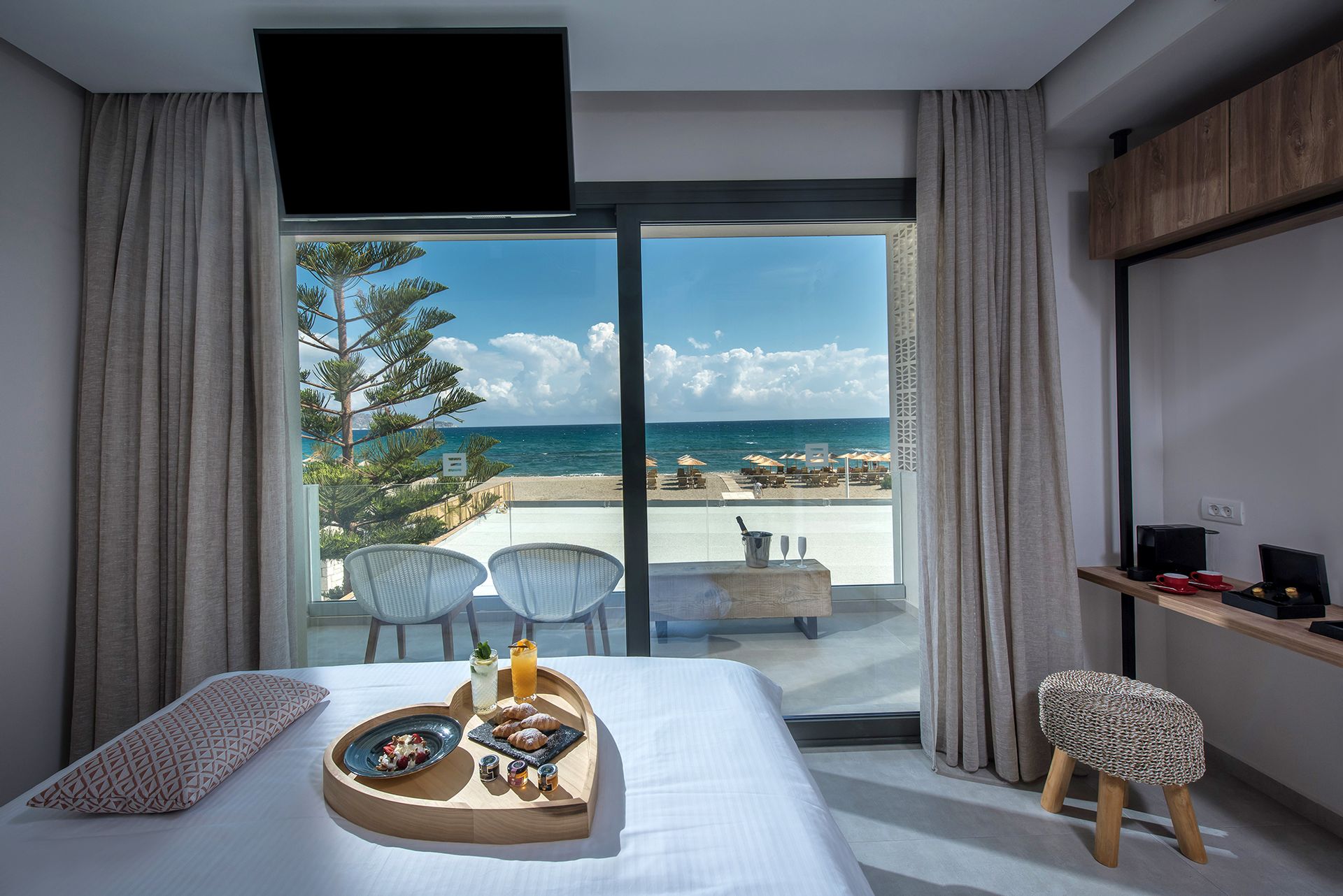 Junior Suite Sea Front