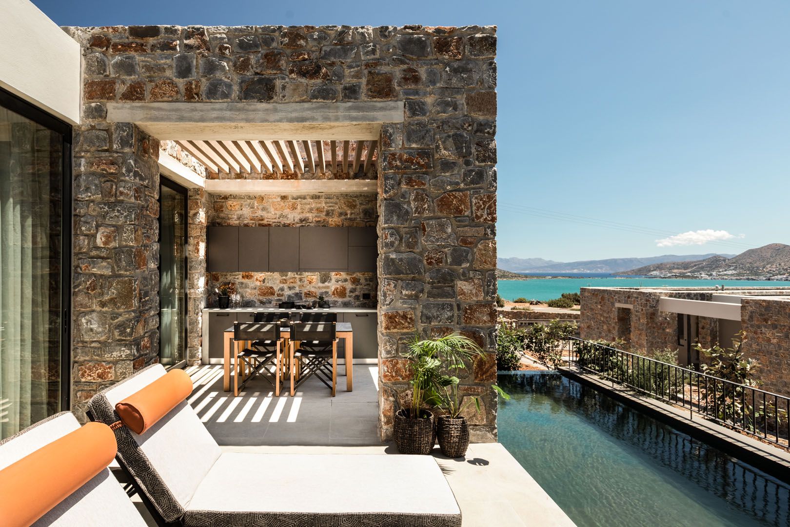 Core Residence Two bedrooms Inland View with Private Pool