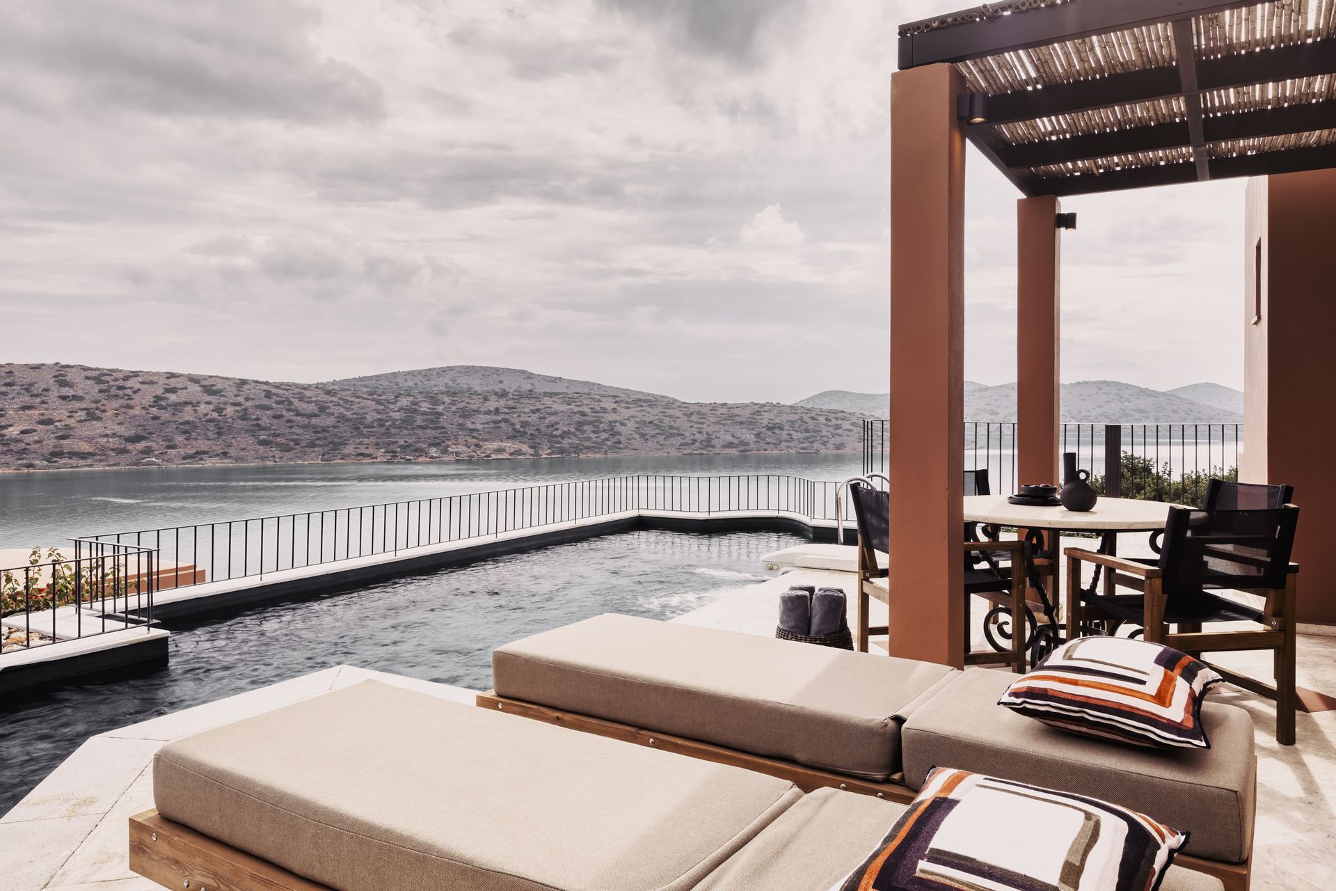 Luxury Villa Two Bedrooms with Private Pool
