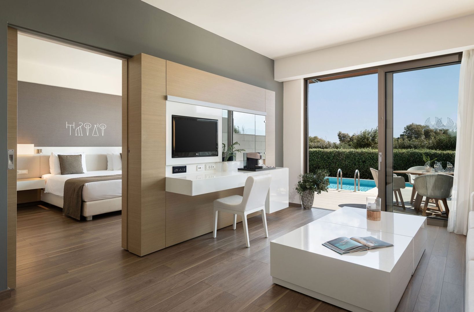 Deluxe Suite Private Pool