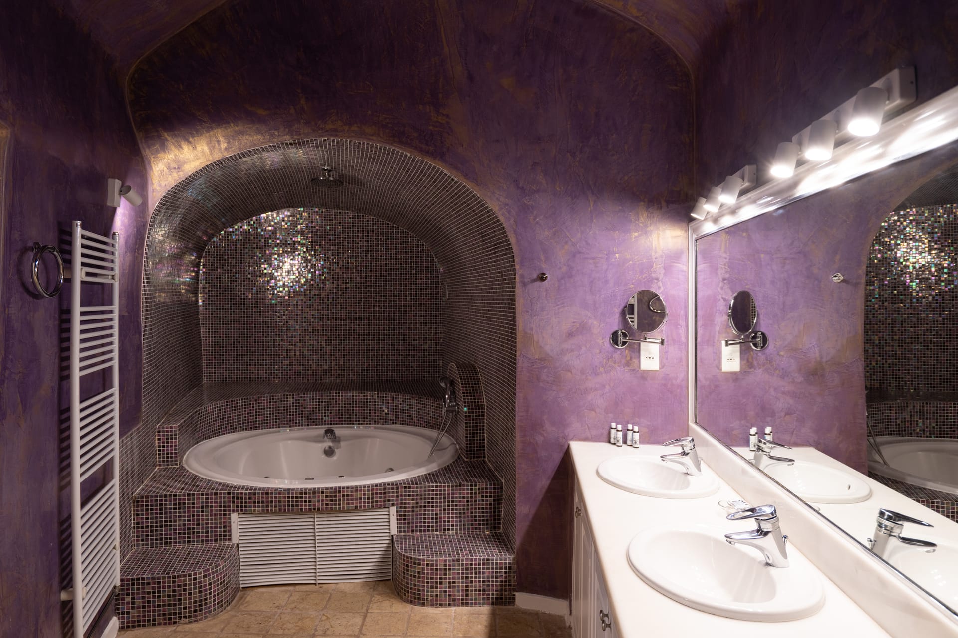 Asha Luxury Suites - SOULSU - 4