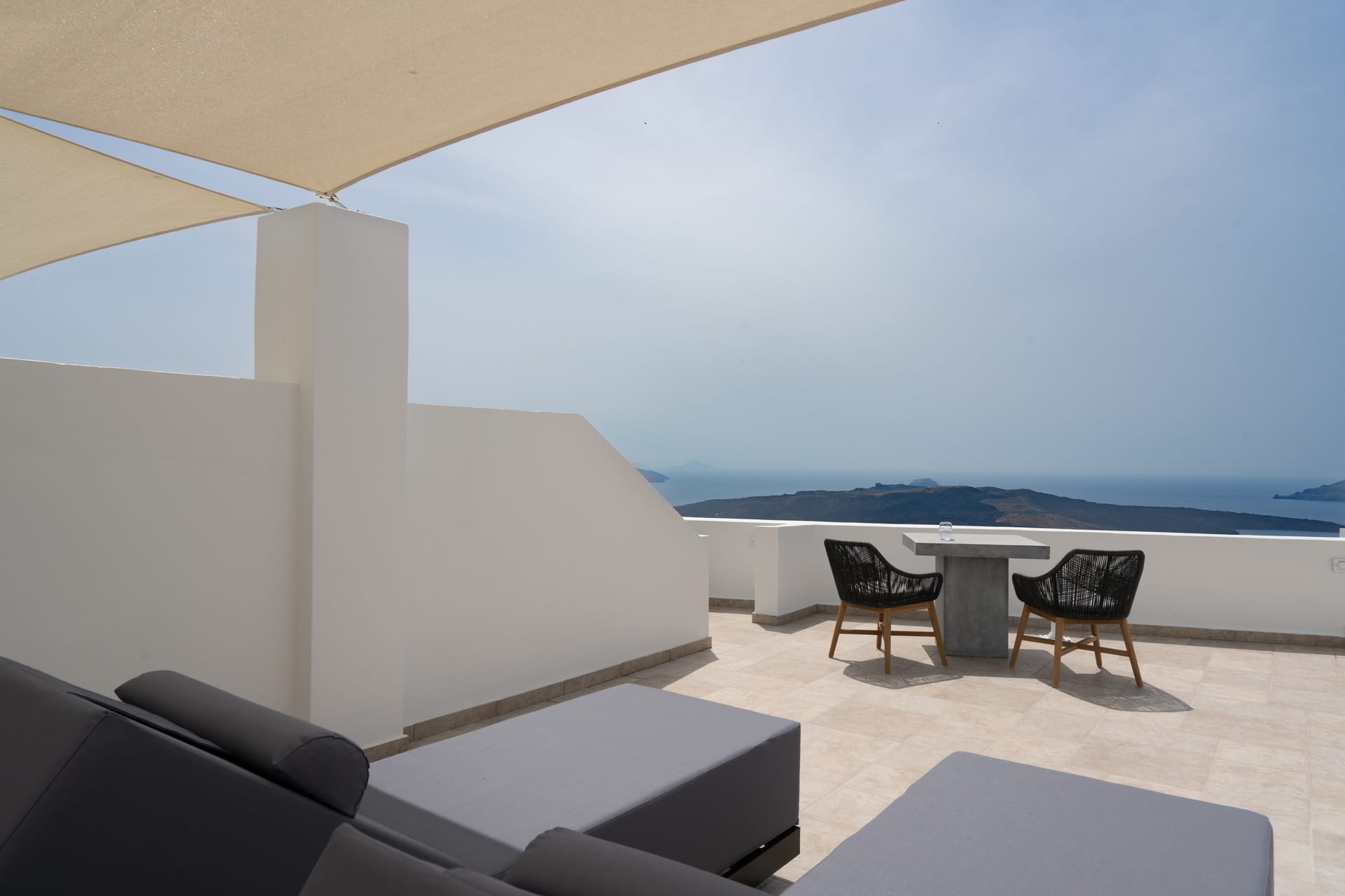 Asha Luxury Suites - EONSUI - 2
