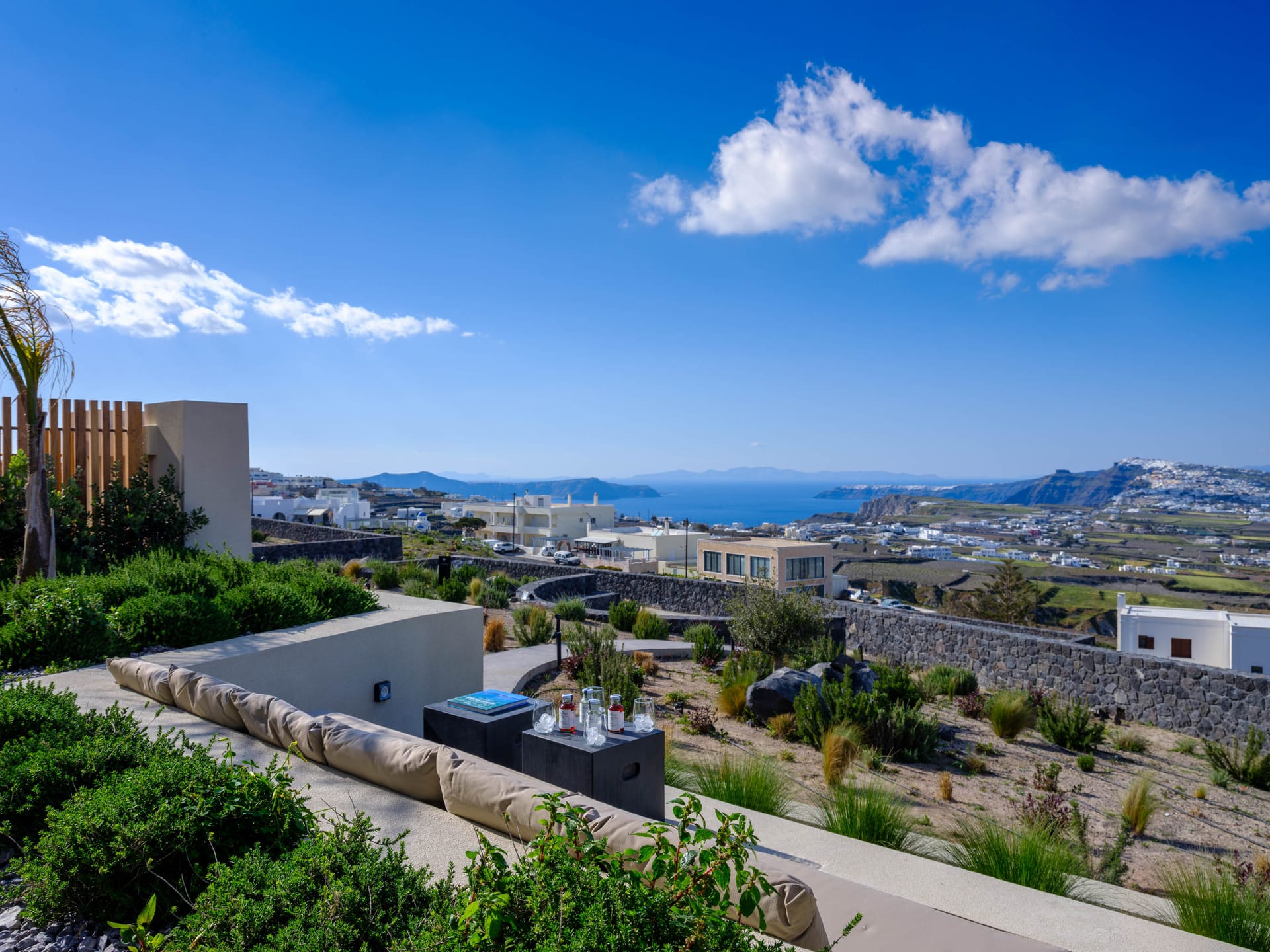 Apikia Santorini - TBPV - 8