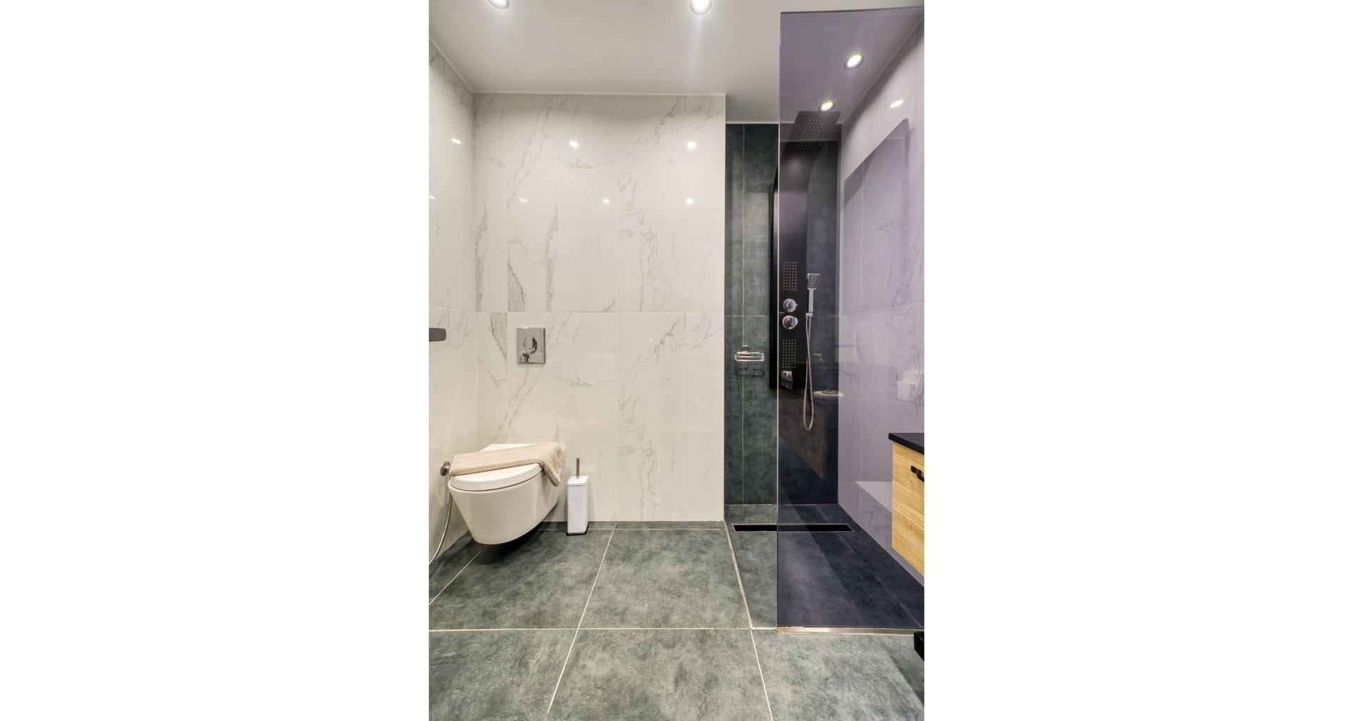 Sapphire Horizon Suites - 2BEDAP - 12