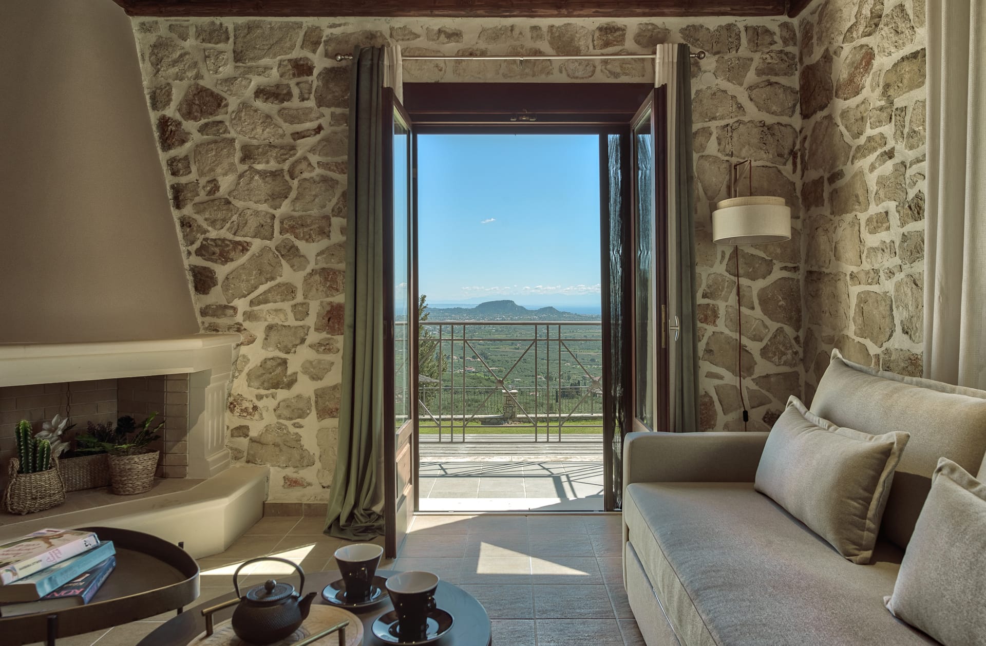 Agrikia Villa – Varvarigos Houses - APT2 - 2