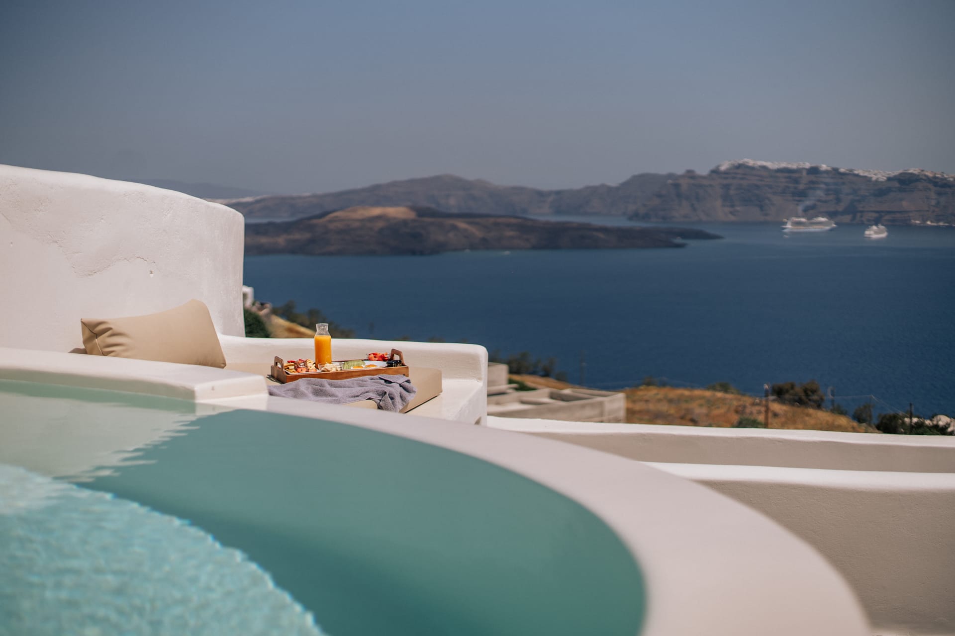 Thalassa Suite