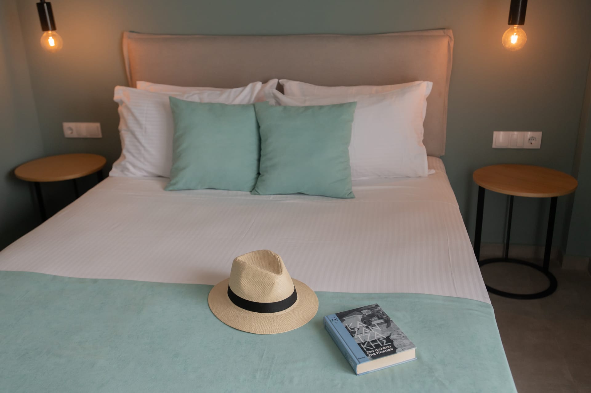 Marble Luxury Suites - 1BED - 2