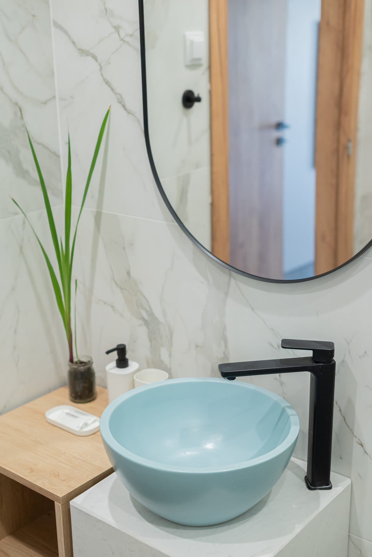 Marble Luxury Suites - 1BED - 4