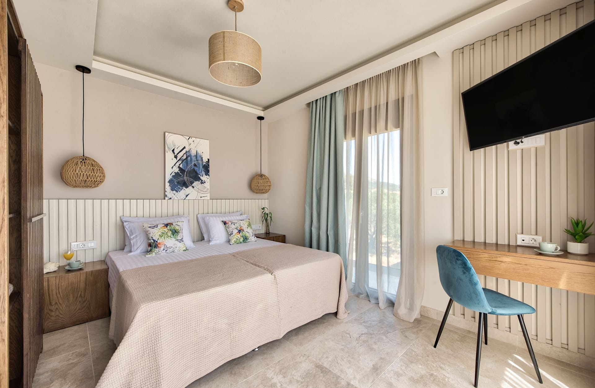 5 Bedroom Villa