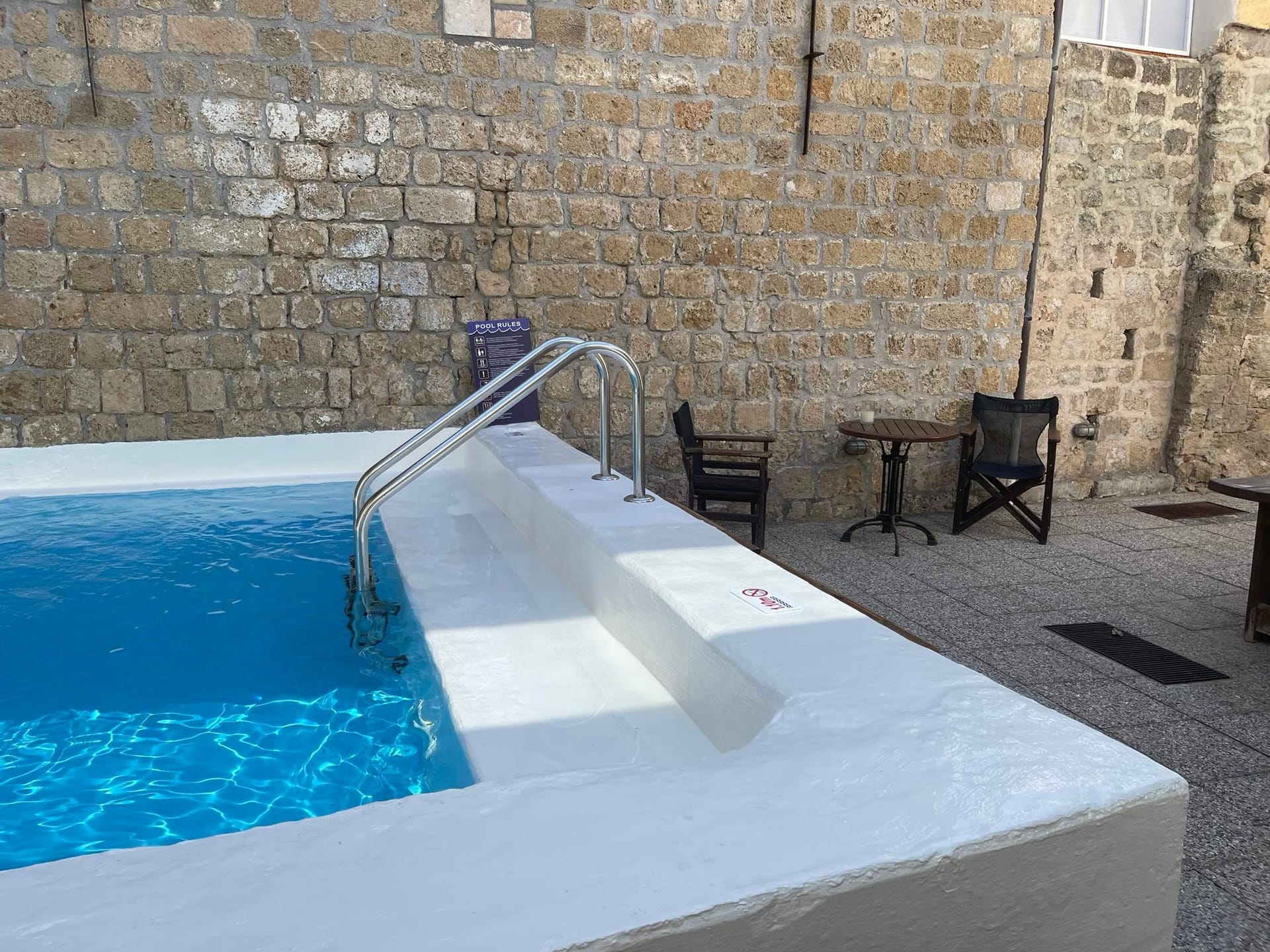 Utopia Luxury Suites  | Old Town - SPP - 16