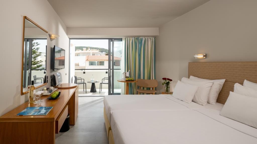 Classic Room – Urban View