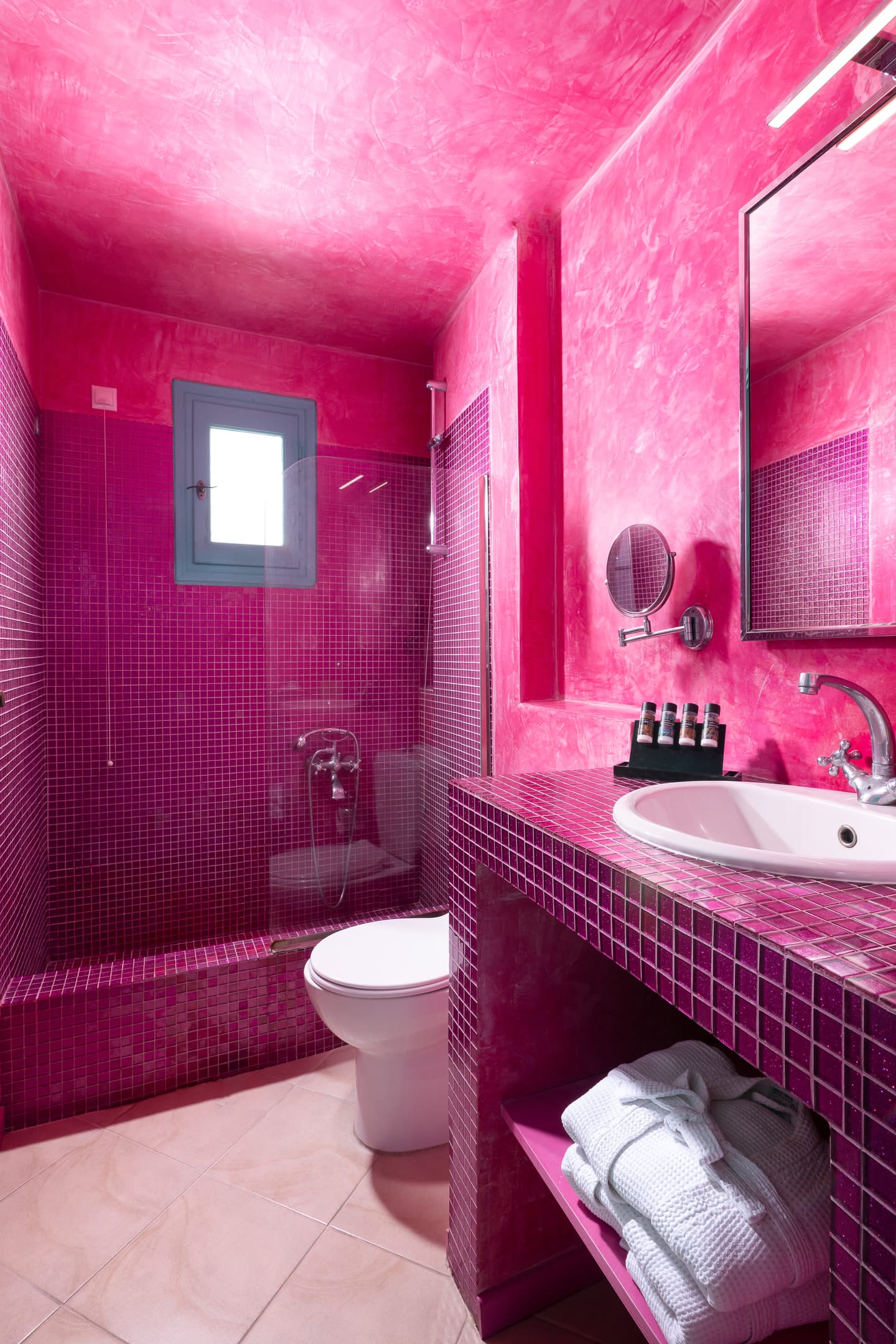 Avant Garde Suites - JACSUI - 8