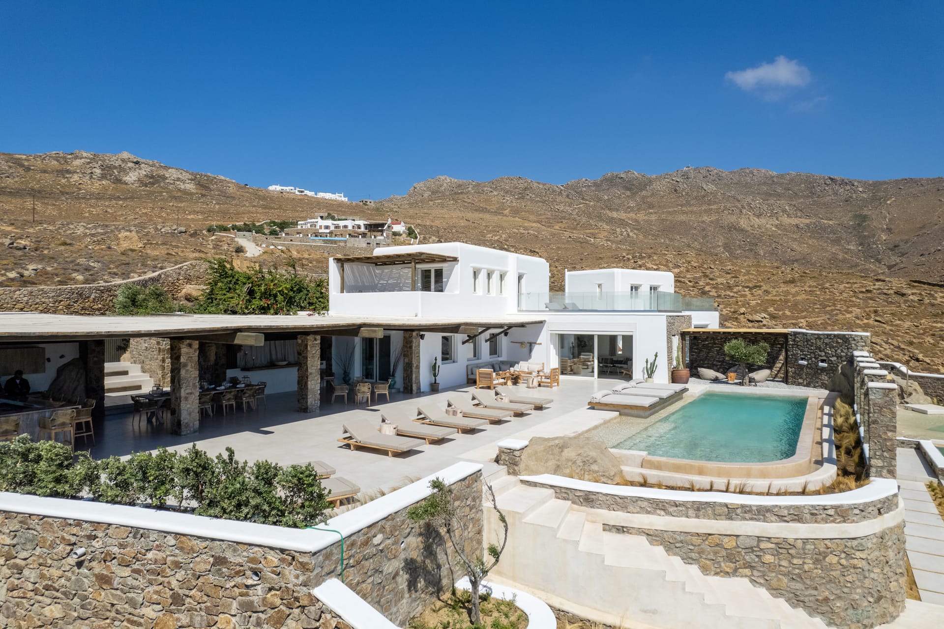 7-Bedroom Villa with 2 private pools and sea view