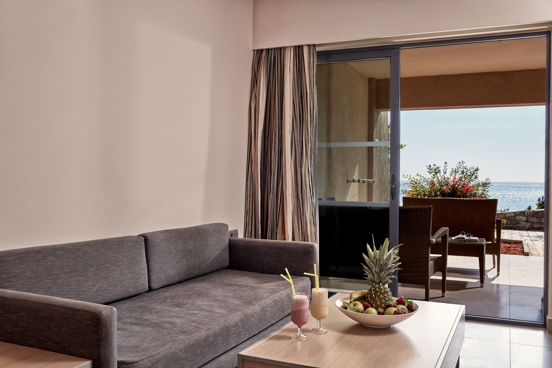 Large Family Suite Sea View