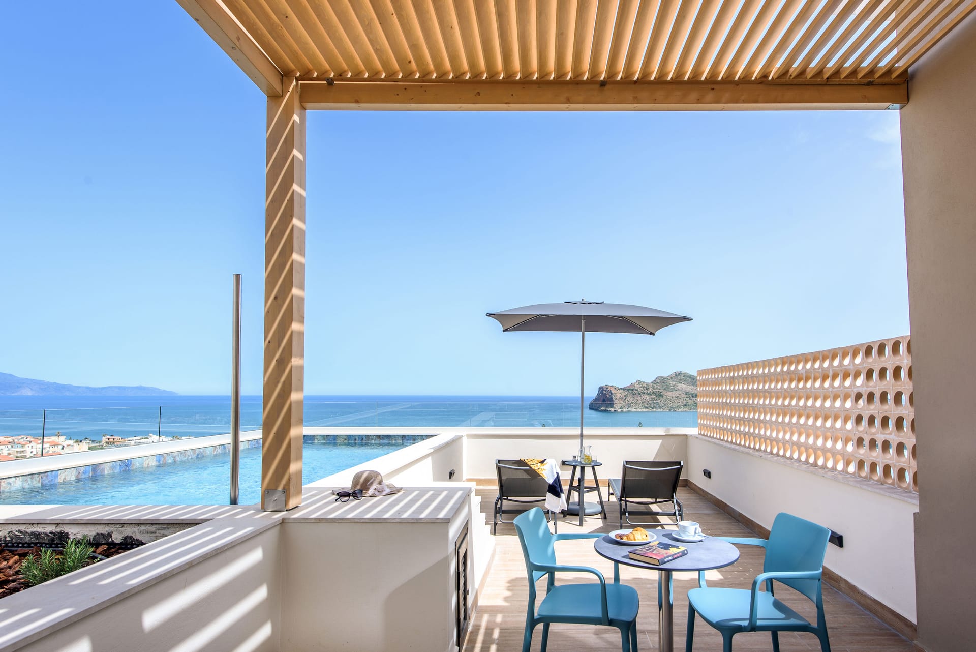 Caldera Village - ST12 - 2