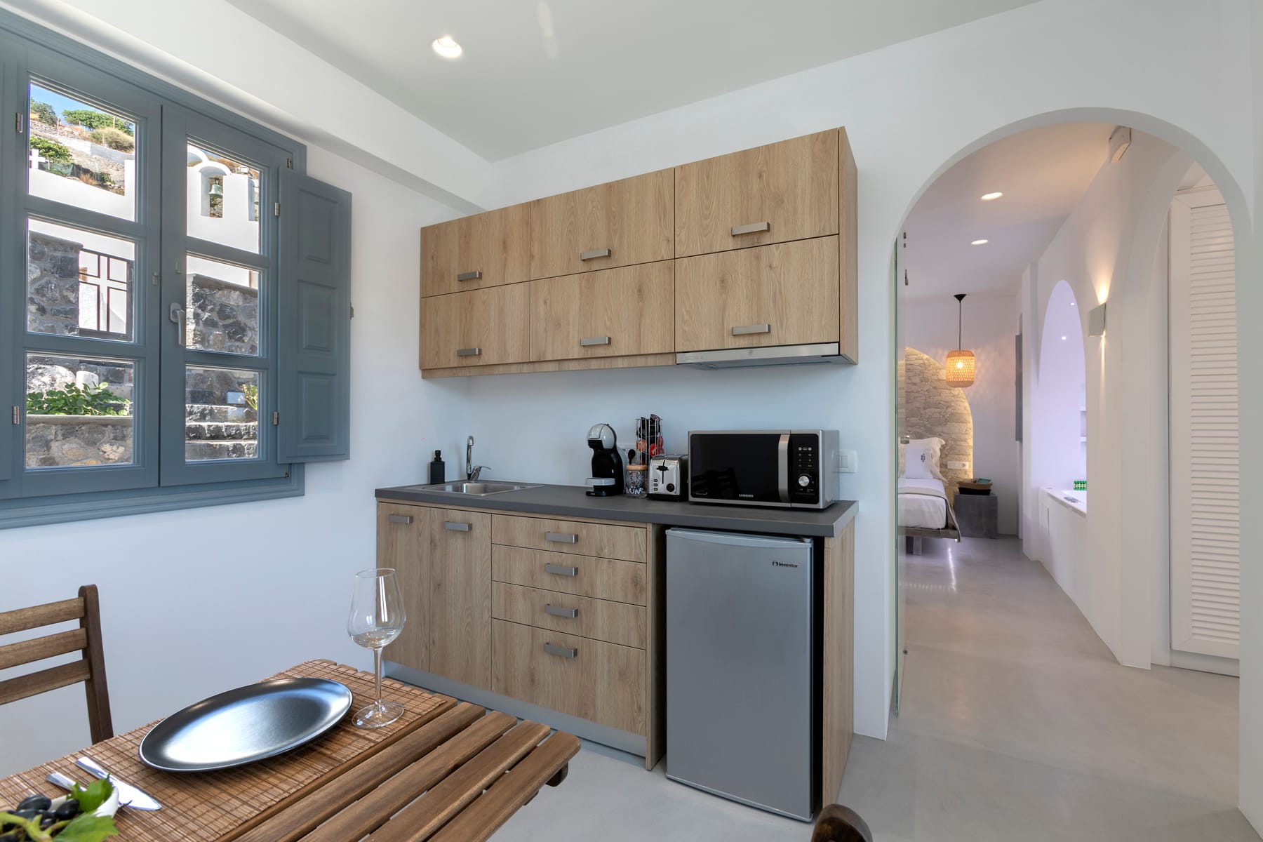 Blackstone Luxury Suites - DELUXE - 19