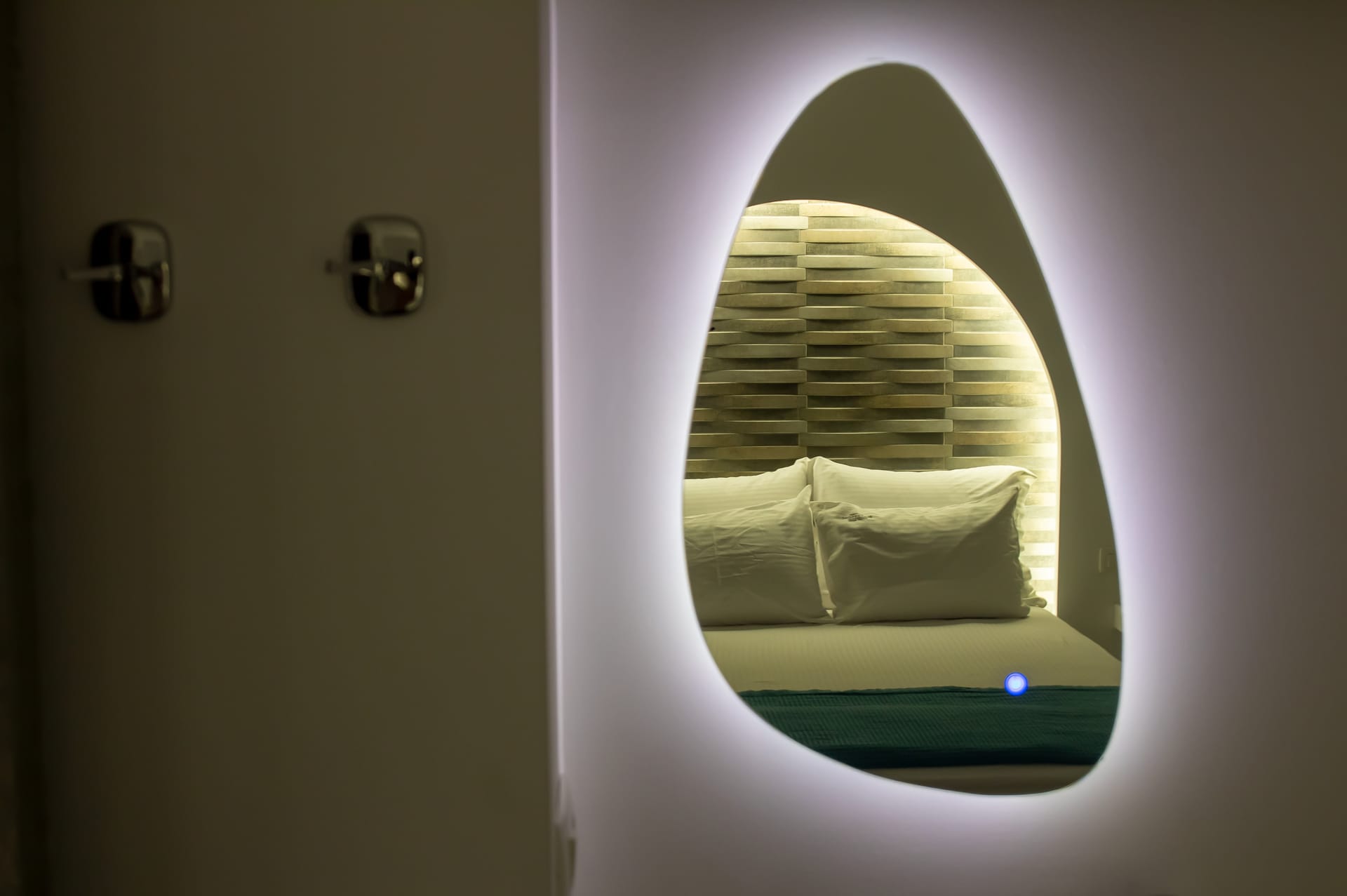 Blackstone Luxury Suites - SUPER - 7