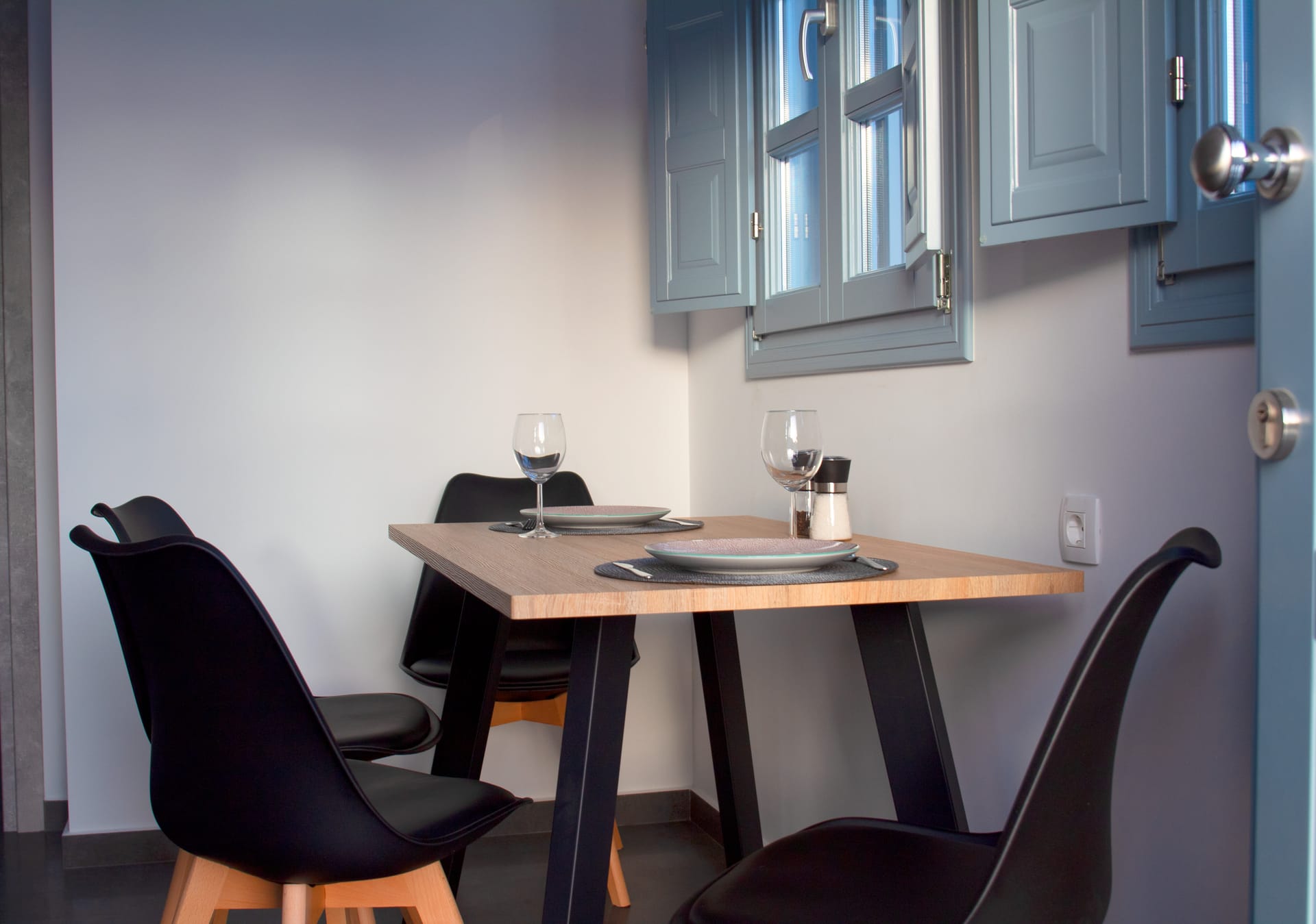 Blackstone Luxury Suites - SUPER - 19