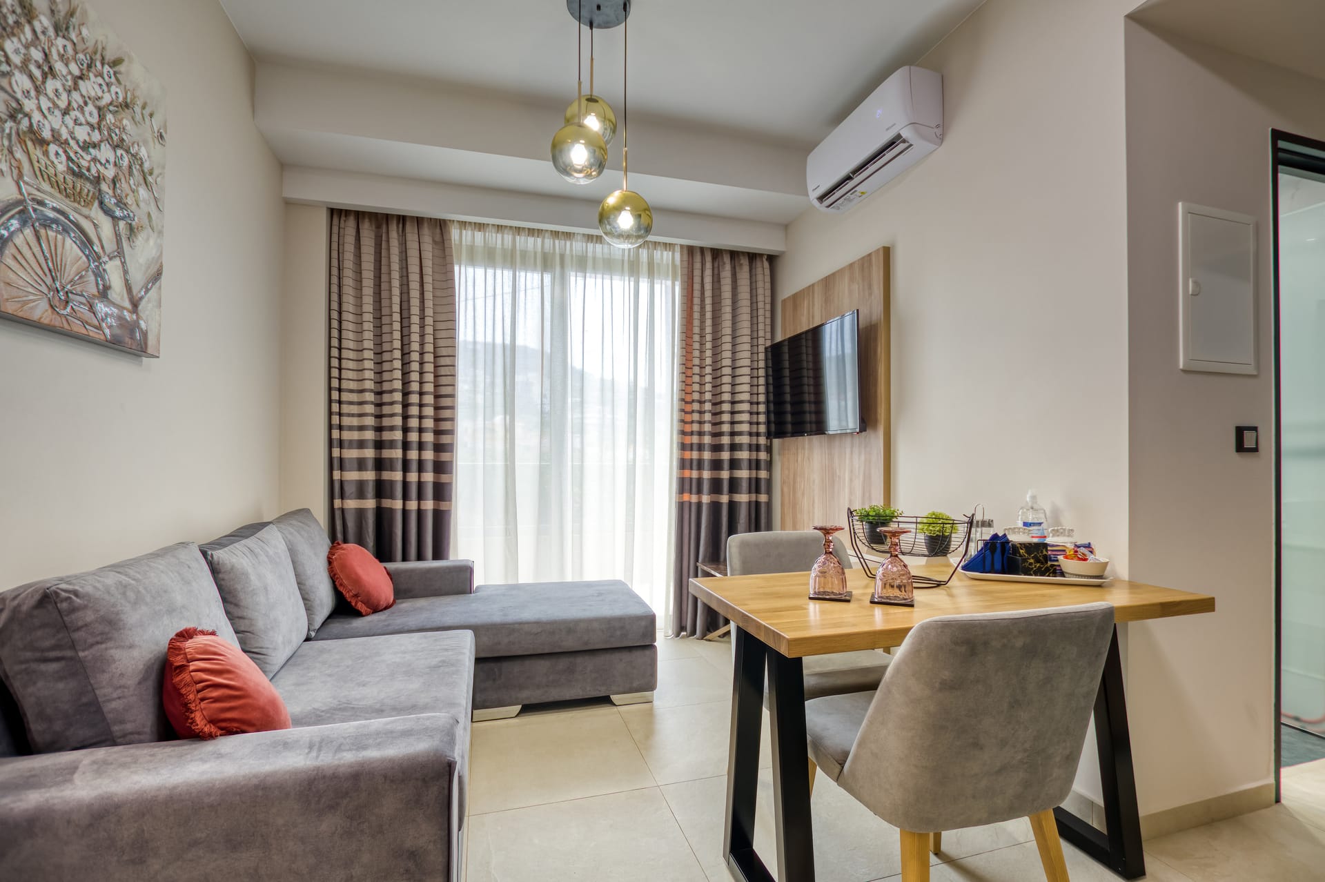 Junior Suite with Mountain View