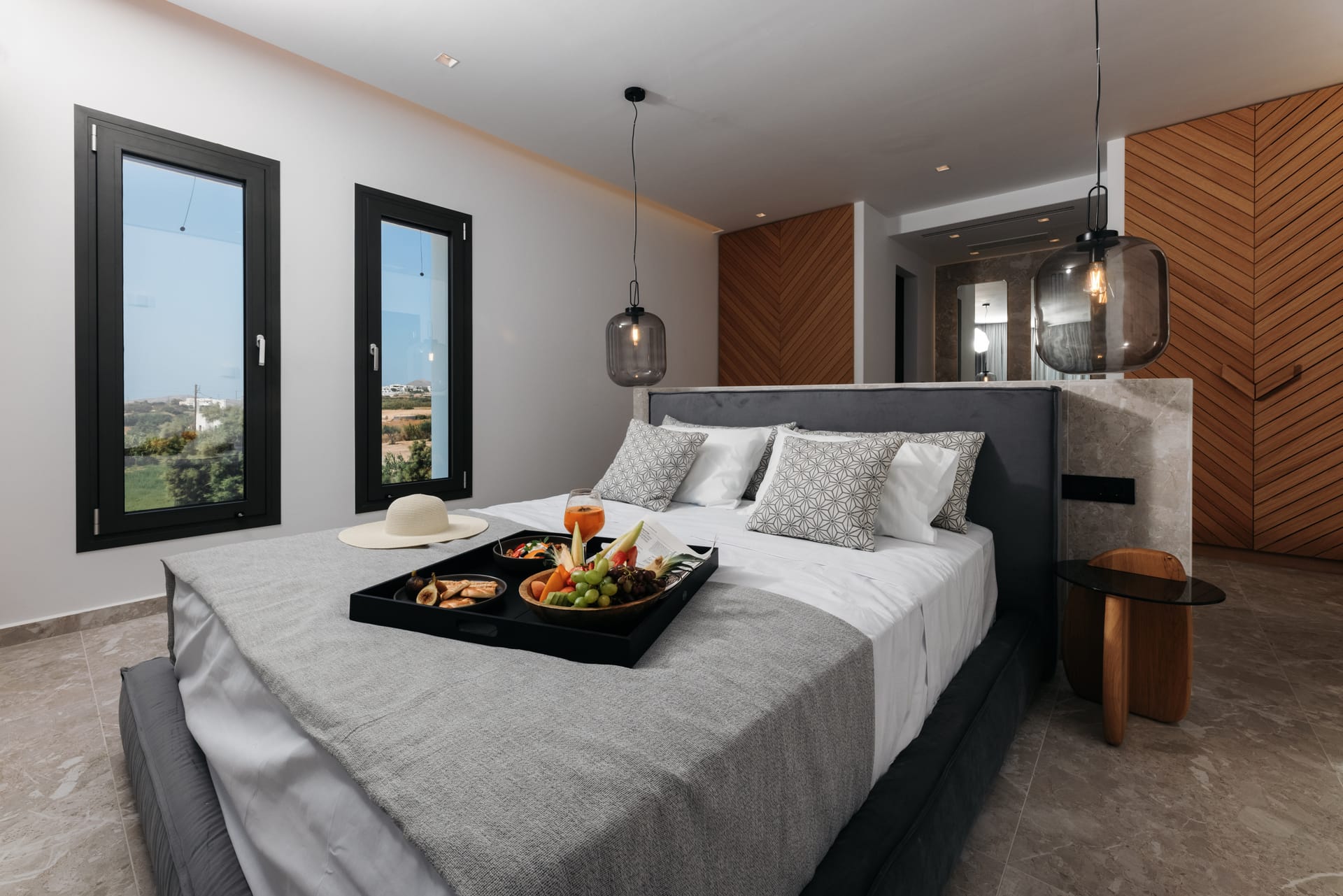 Milestones Naxos - SVSUIT - 10
