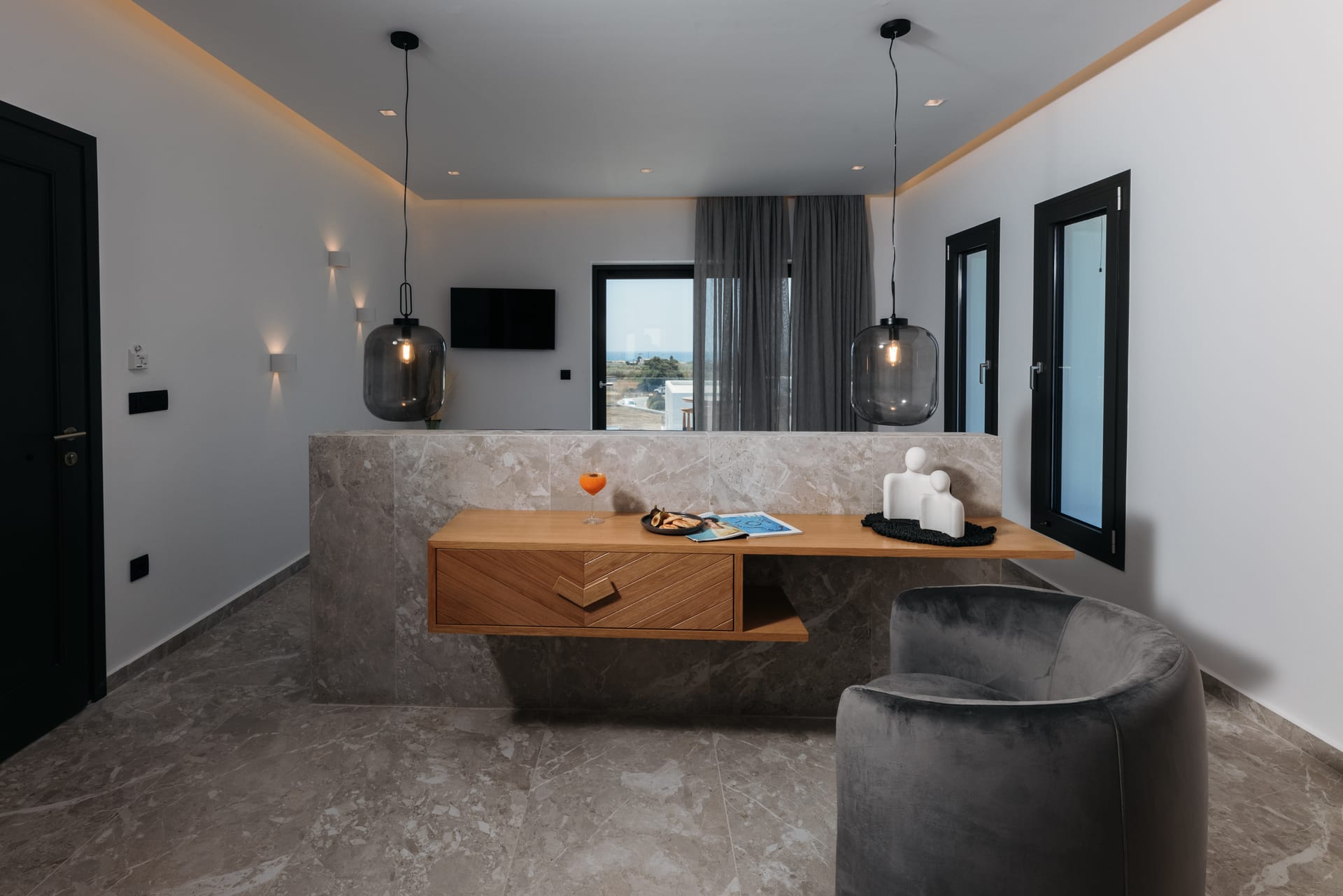 Milestones Naxos - SVSUIT - 11