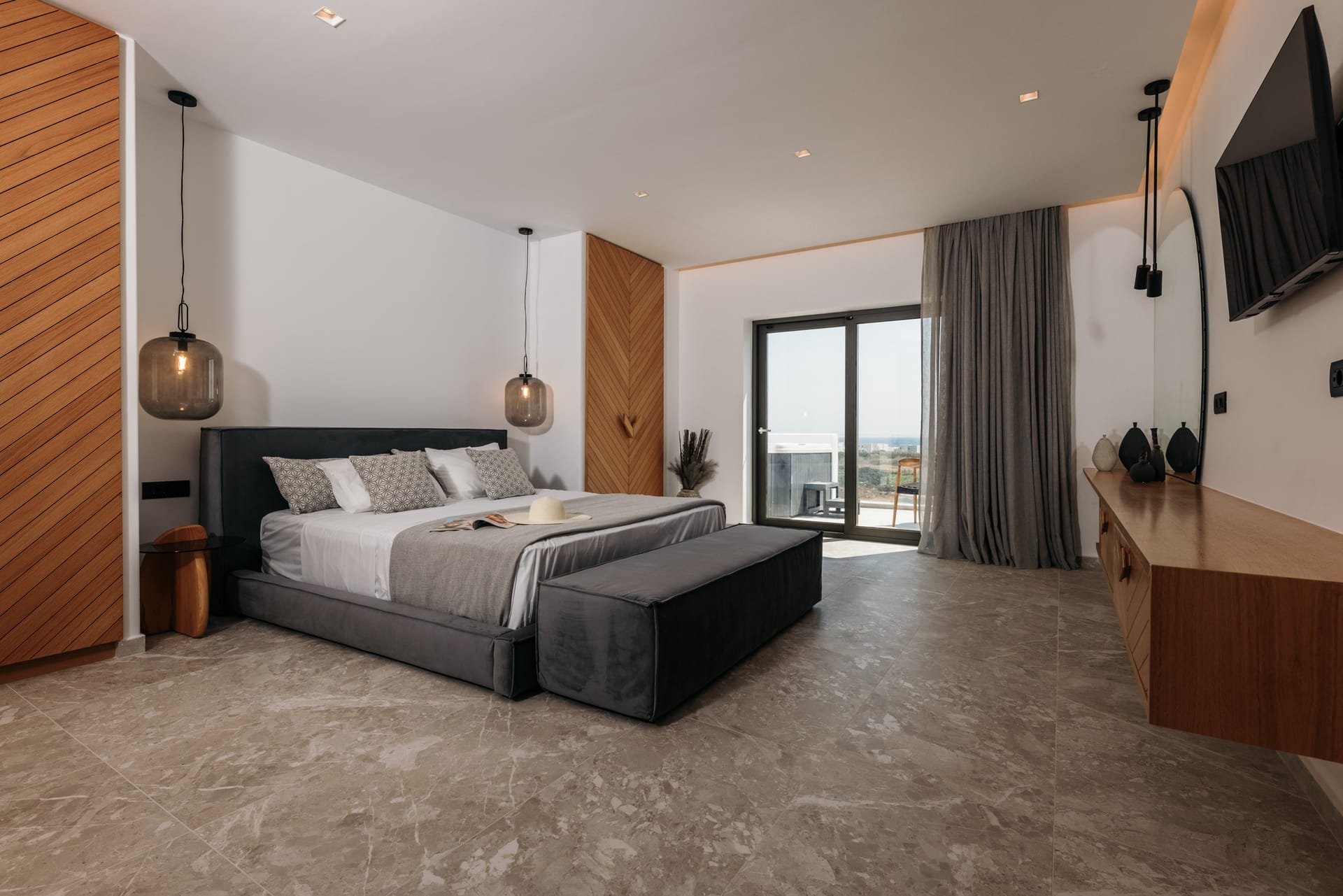 Milestones Naxos - SVSUIT - 26