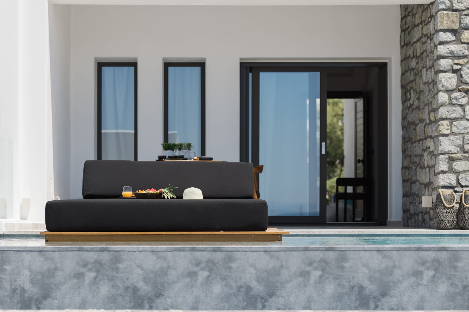 Milestones Naxos - GRANDE - 8