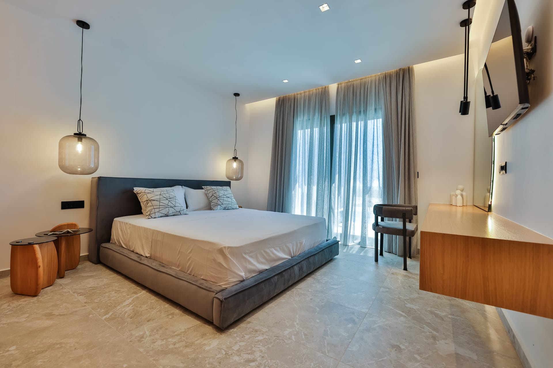 Milestones Naxos - GRANDE - 11